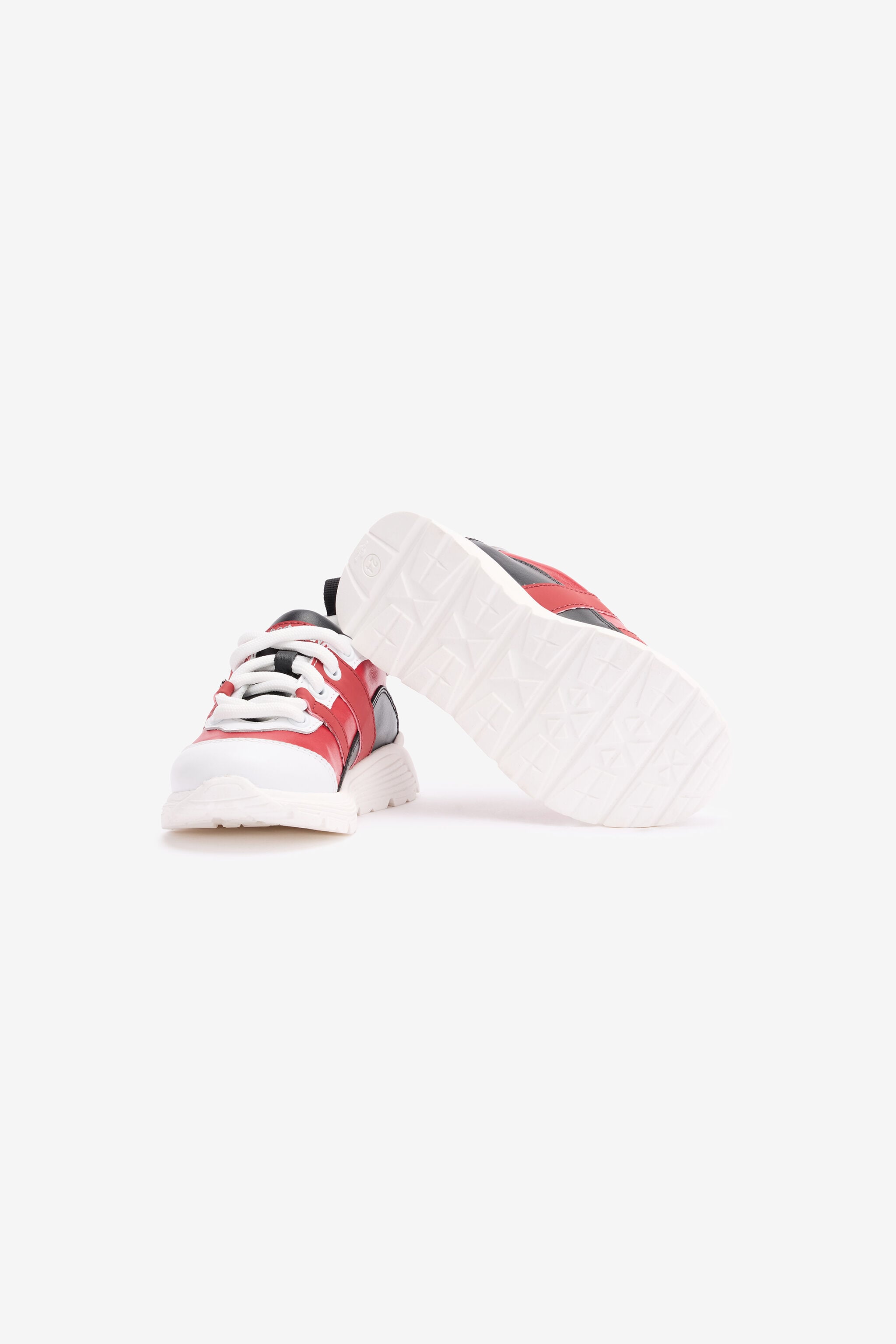 JU Color-Block Sneakers With RC Monogram JU Color-Block Sneakers With RC Monogram RED/WHITE/BLACK 6 TJS02A-PZJ42