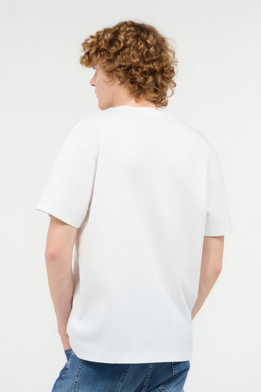 JC Camiseta Estampado Frontal Con Logotipo JC Camiseta Estampado Frontal Con Logotipo Blanco UFT065-UF085