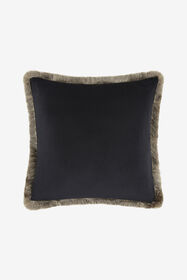 HO Cushion Crystal Snakes 60x60 Black RALM40-IM040
