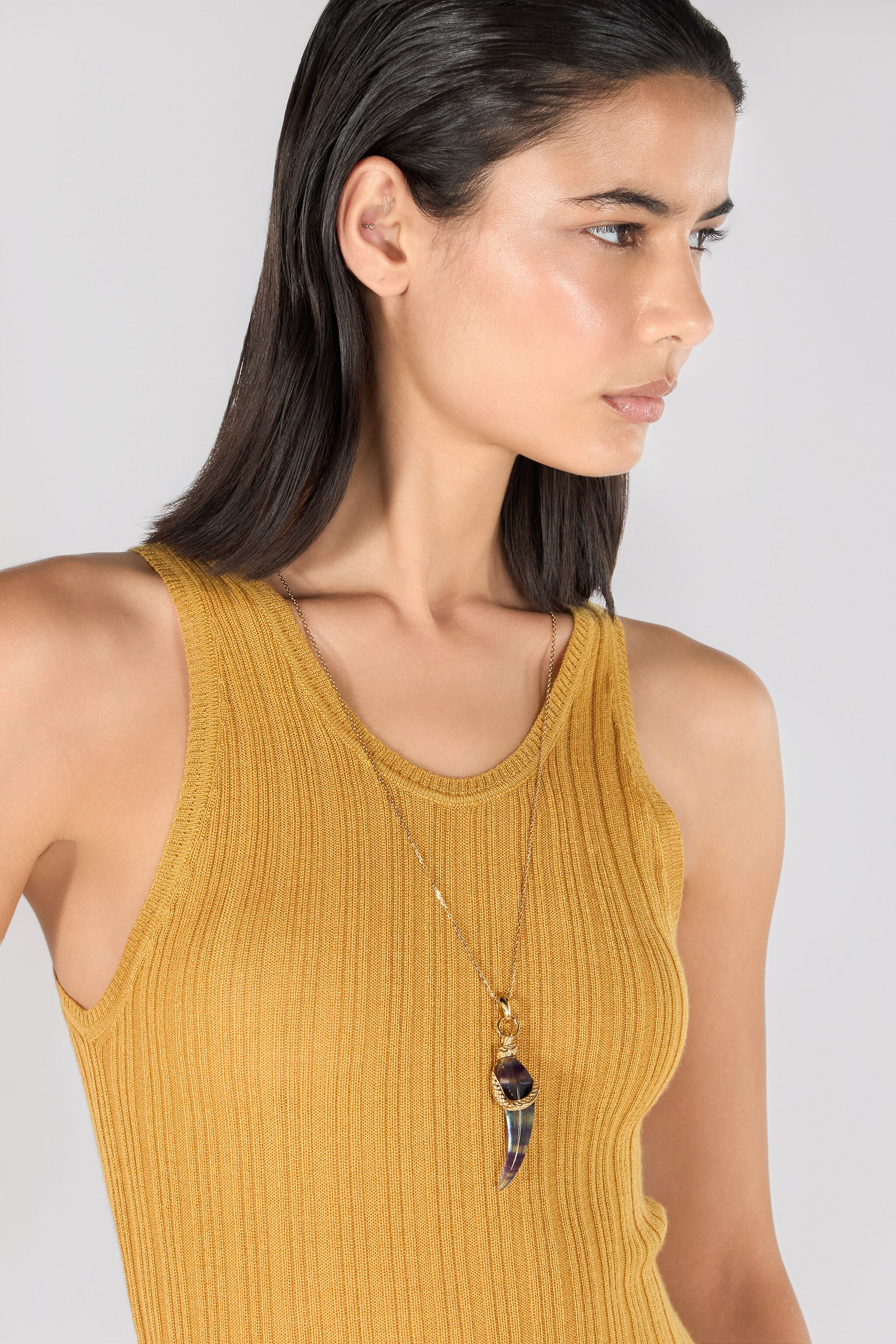 RC Necklace with Fang pendant Gold TWG006-AM002