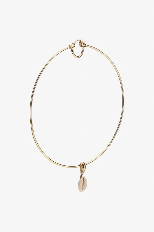RC Gold Hoop Earrings With Shell Charm RC Gold Hoop Earrings With Shell Charm Gold SWG006-AM130
