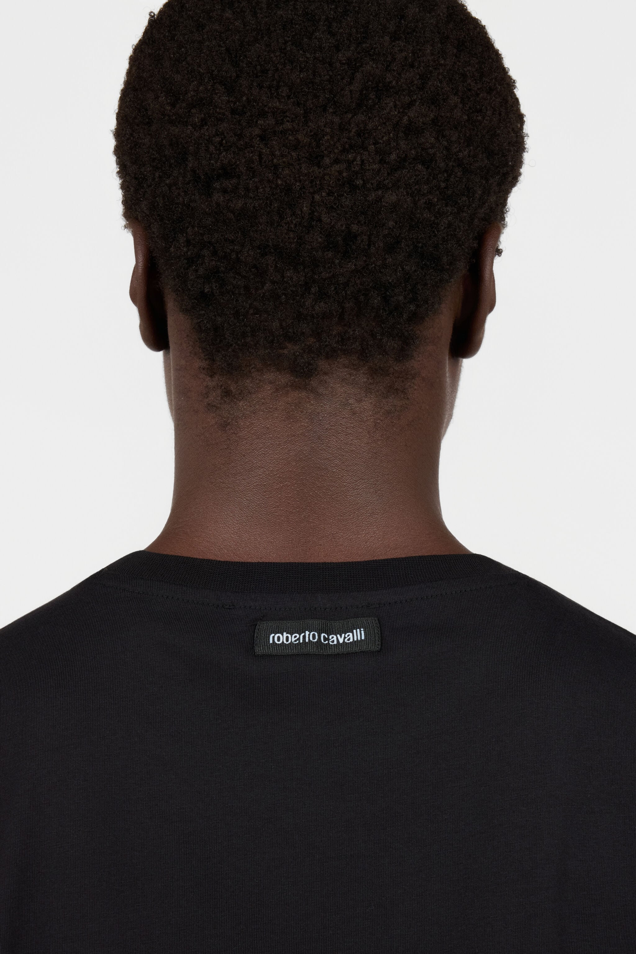 RC Schwarzes T-Shirt mit Ton-in-Ton-Logo RC Schwarzes T-Shirt mit Ton-in-Ton-Logo BLACK TOT60E-FT223
