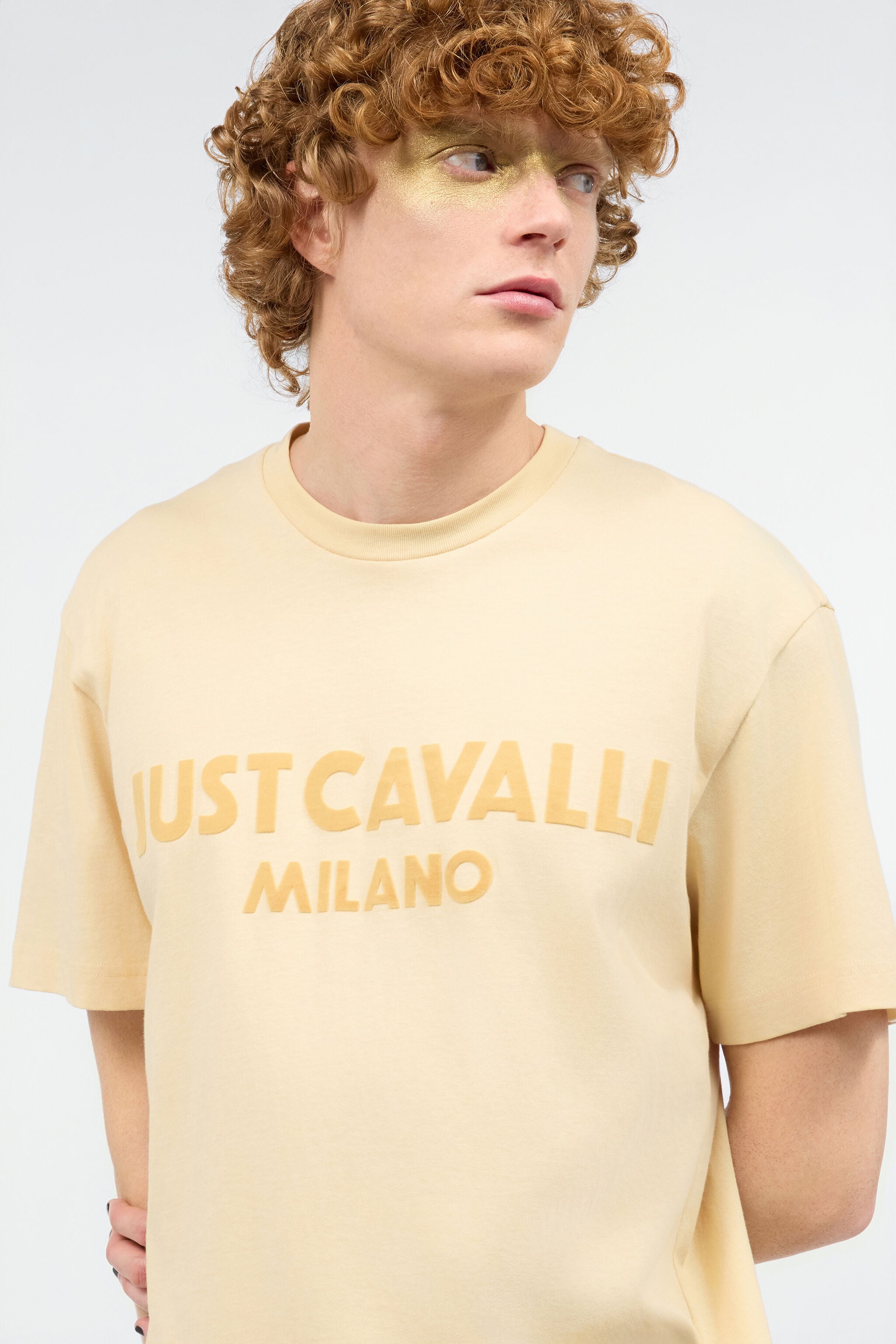 JC T-Shirt Mit Beflocktem Logo JC T-Shirt Mit Beflocktem Logo Hellbraun UFT058-UF078