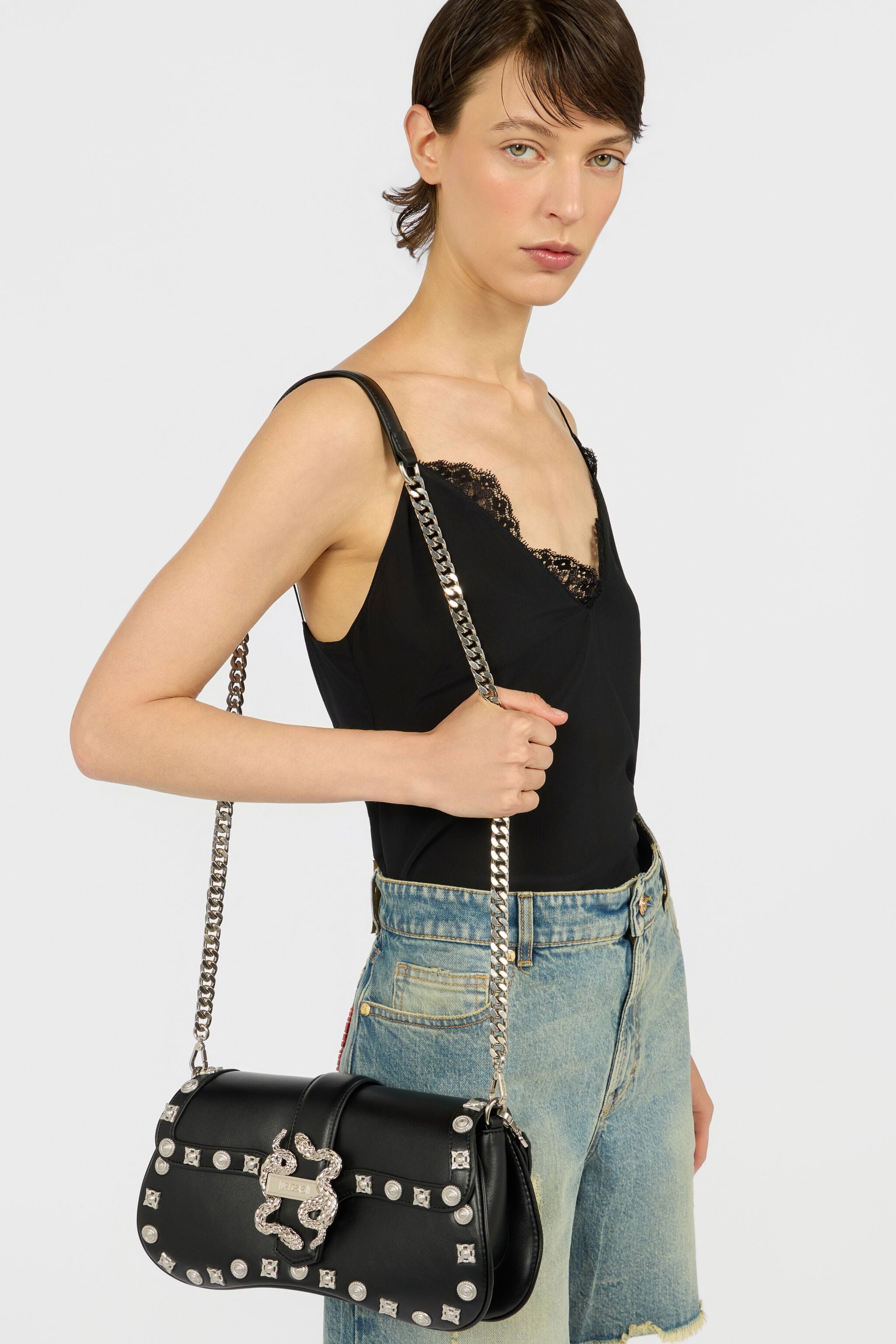 JC Schultertasche mit verziertem Detail JC Schultertasche mit verziertem Detail BLACK WFB024-WF354