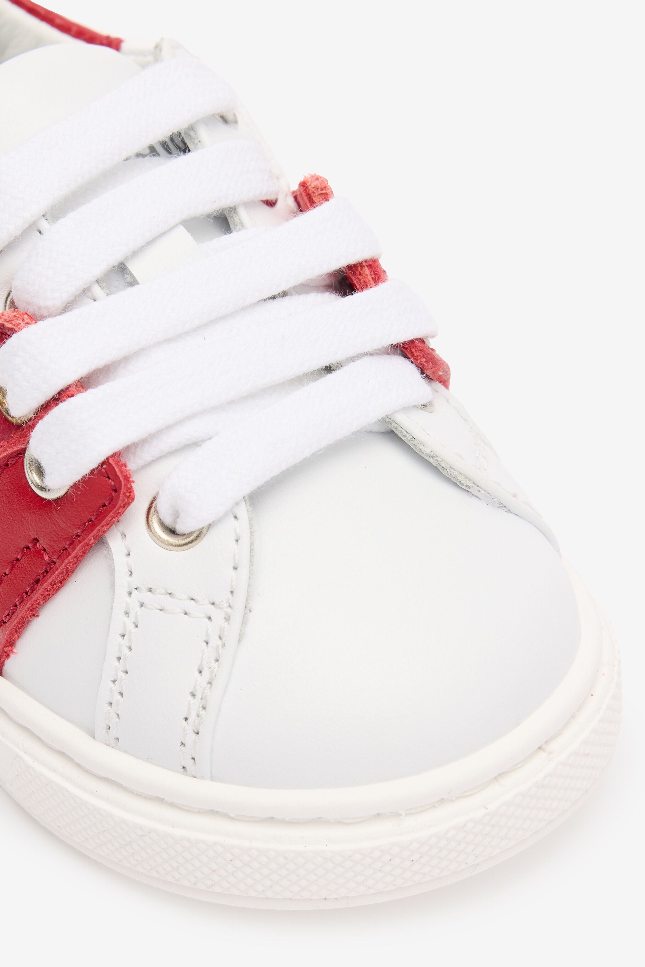 JU Color-Block Lace-Up Sneakers JU Color-Block Lace-Up Sneakers WHITE/RED TJS00Z-PZJ02