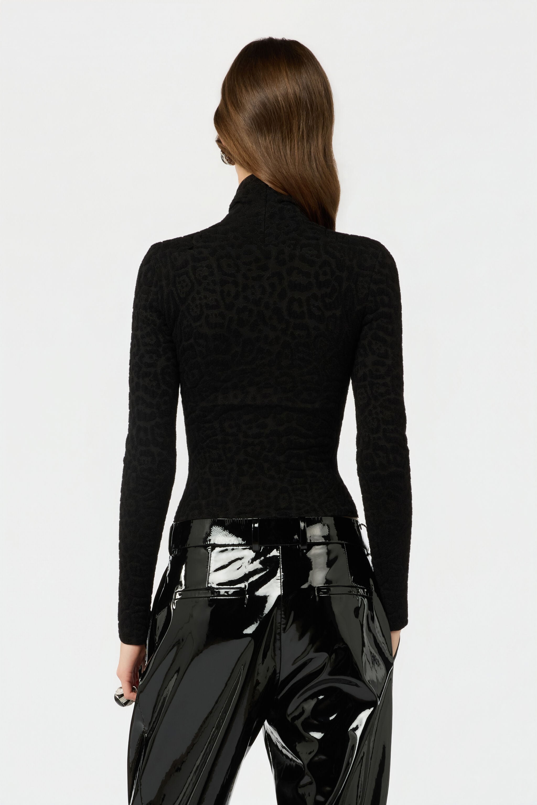 RC High Neck Top with Lurex Jaguar Pattern RC High Neck Top with Lurex Jaguar Pattern BLACK XWM601-MO011