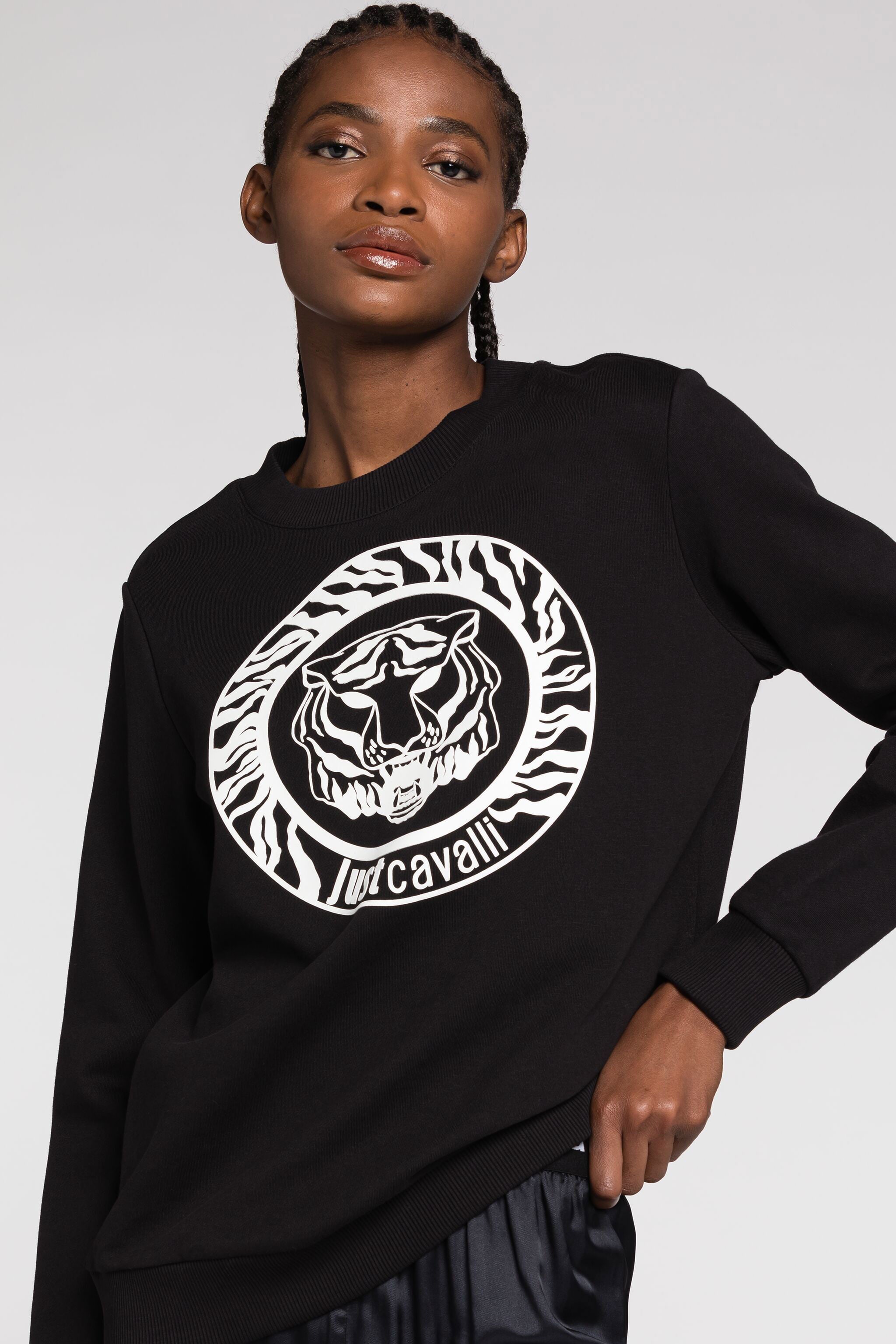 JC Just Cavalli Logo-Print Sweatshirt JC Just Cavalli Logo-Print Sweatshirt BLACK Q61478-Q0381