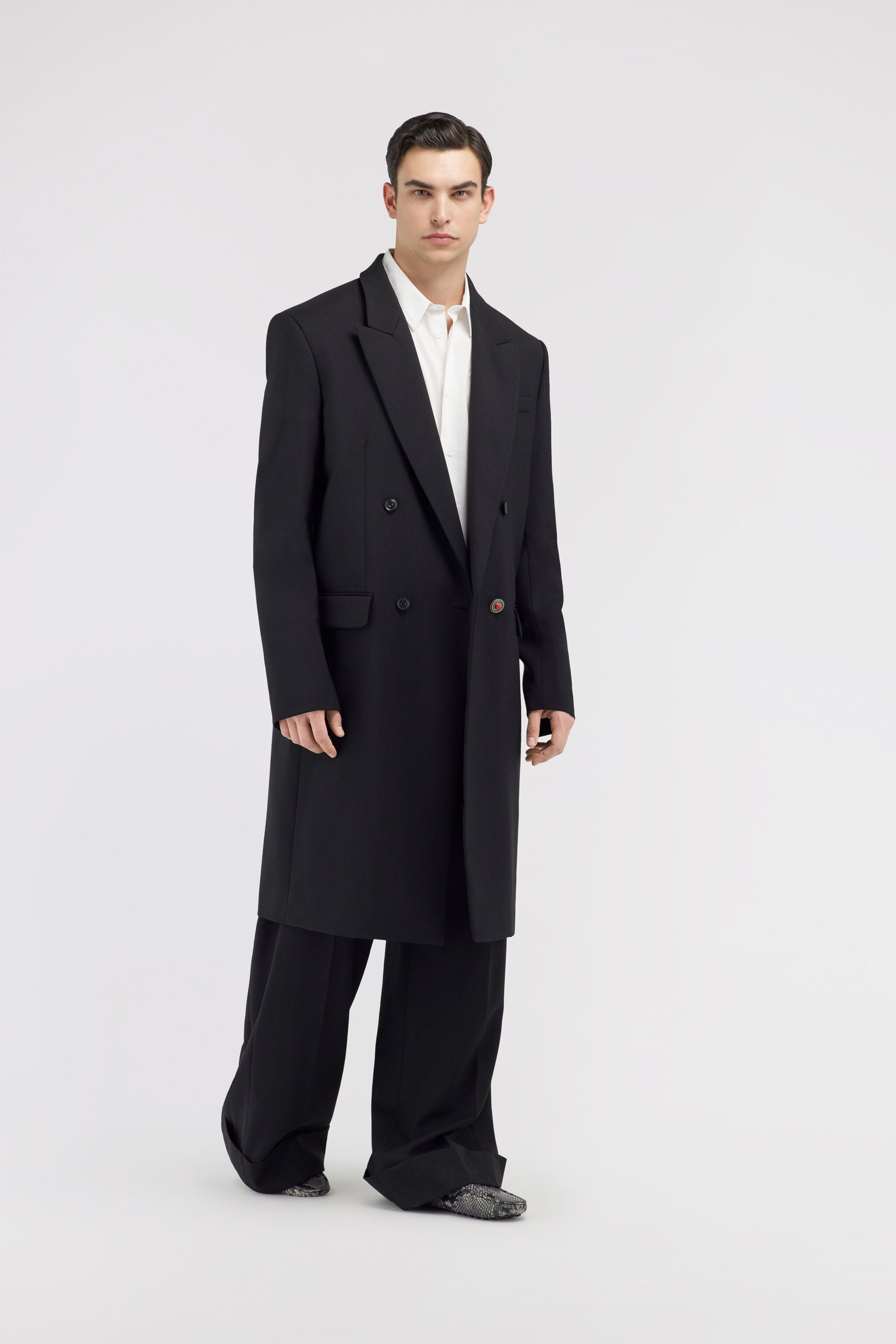 RC Black Coat Double Breasted RC Black Coat Double Breasted Black SRT500-VW001