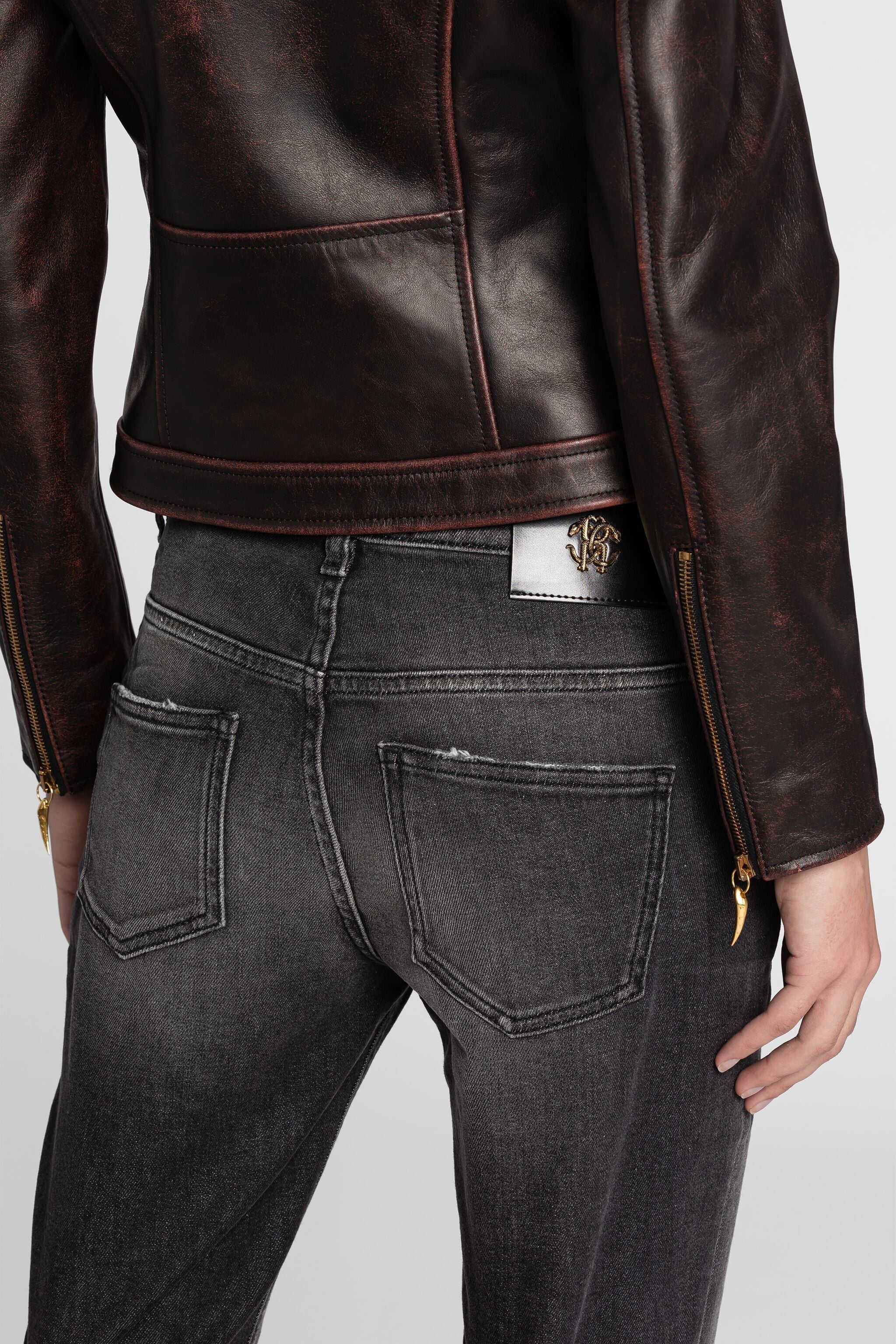 RC Schmal geschnittene Jeans Schwarz PKJ232-DN002