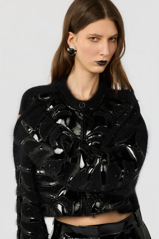 RC Black Cropped Cardigan With Zebra Motif RC Black Cropped Cardigan With Zebra Motif BLACK XWM901-MA005