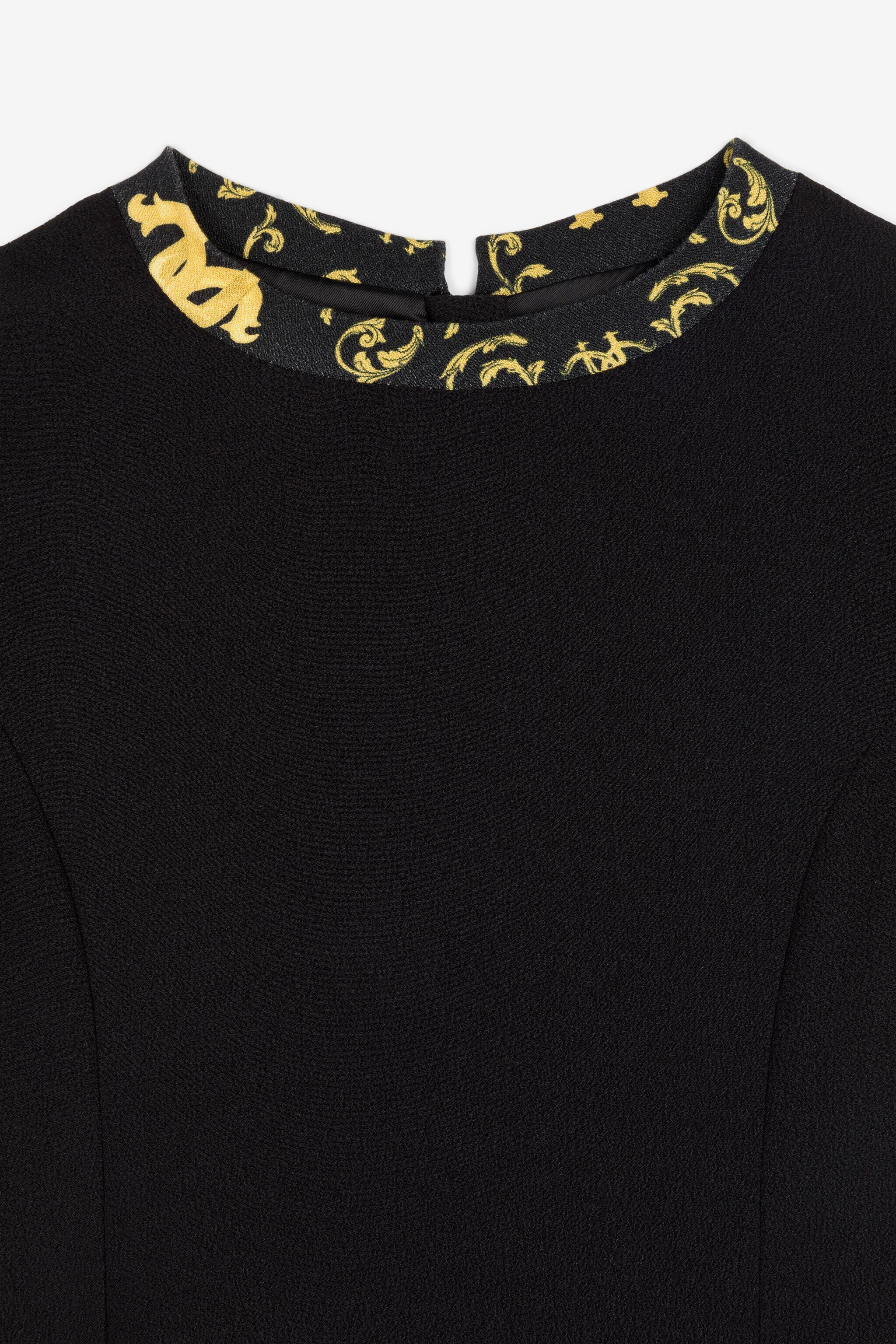 JU Baroque-Print Dress JU Baroque-Print Dress Black RJT115-VI012