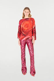 RC Maglia Con Maniche Arricciate E Stampa Rose Rosso UKT726-KWN48