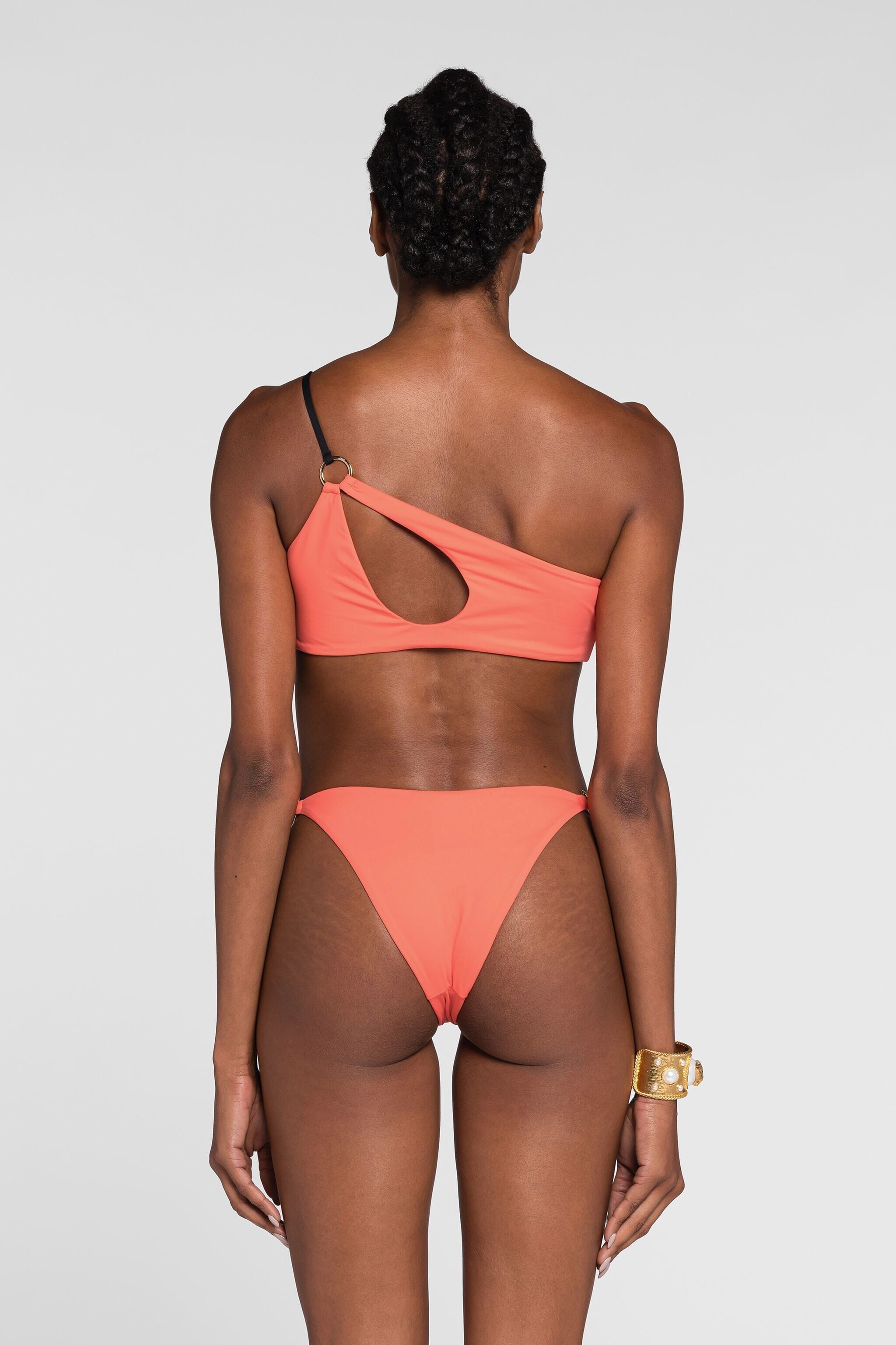 RC Cut-out one-shoulder bikini top RC Cut-out one-shoulder bikini top Orange QKW00C-LL002