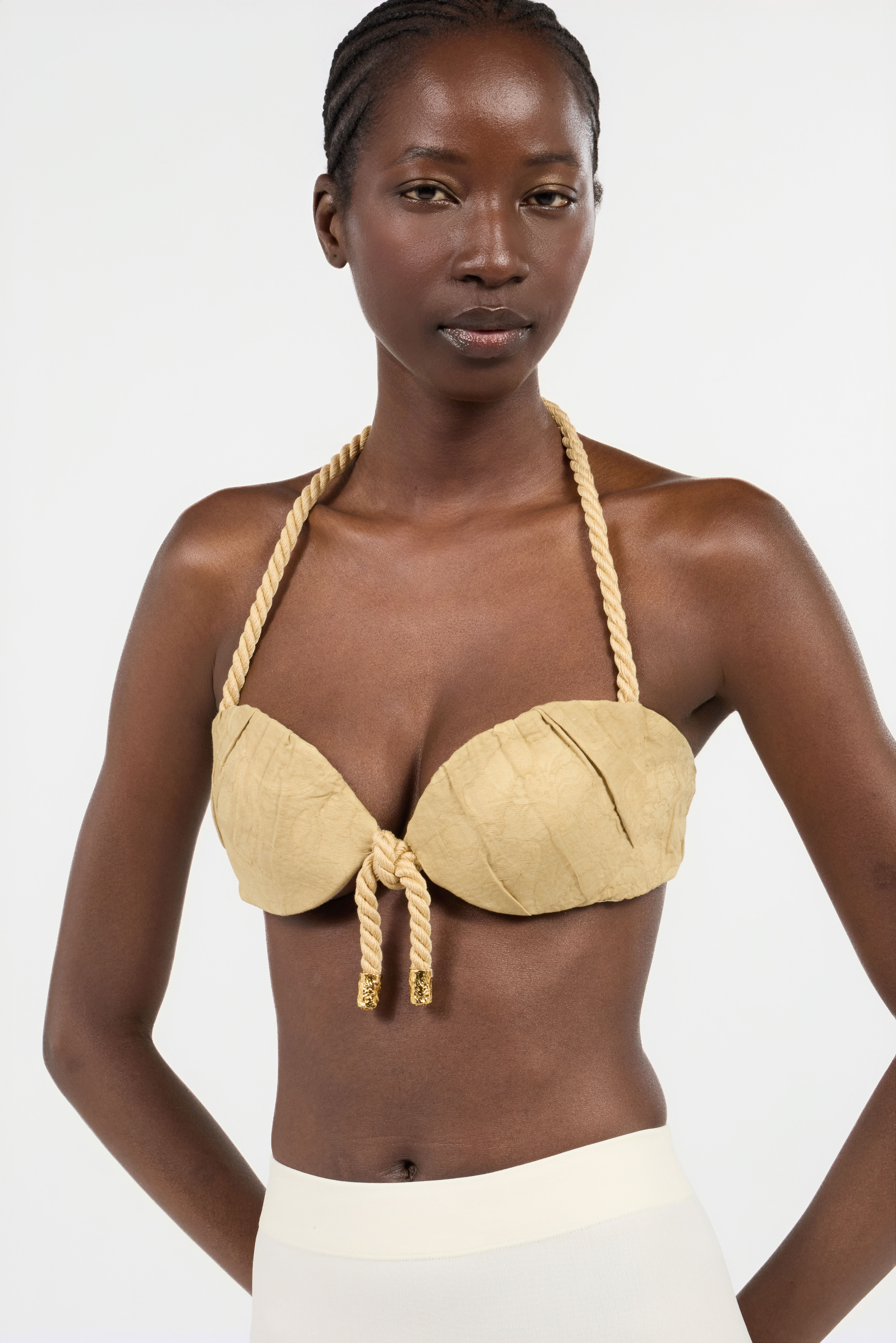 RC Top Bralette Arena con Detalle de Cuerda RC Top Bralette Arena con Detalle de Cuerda Marrón claro UWT602-FN026