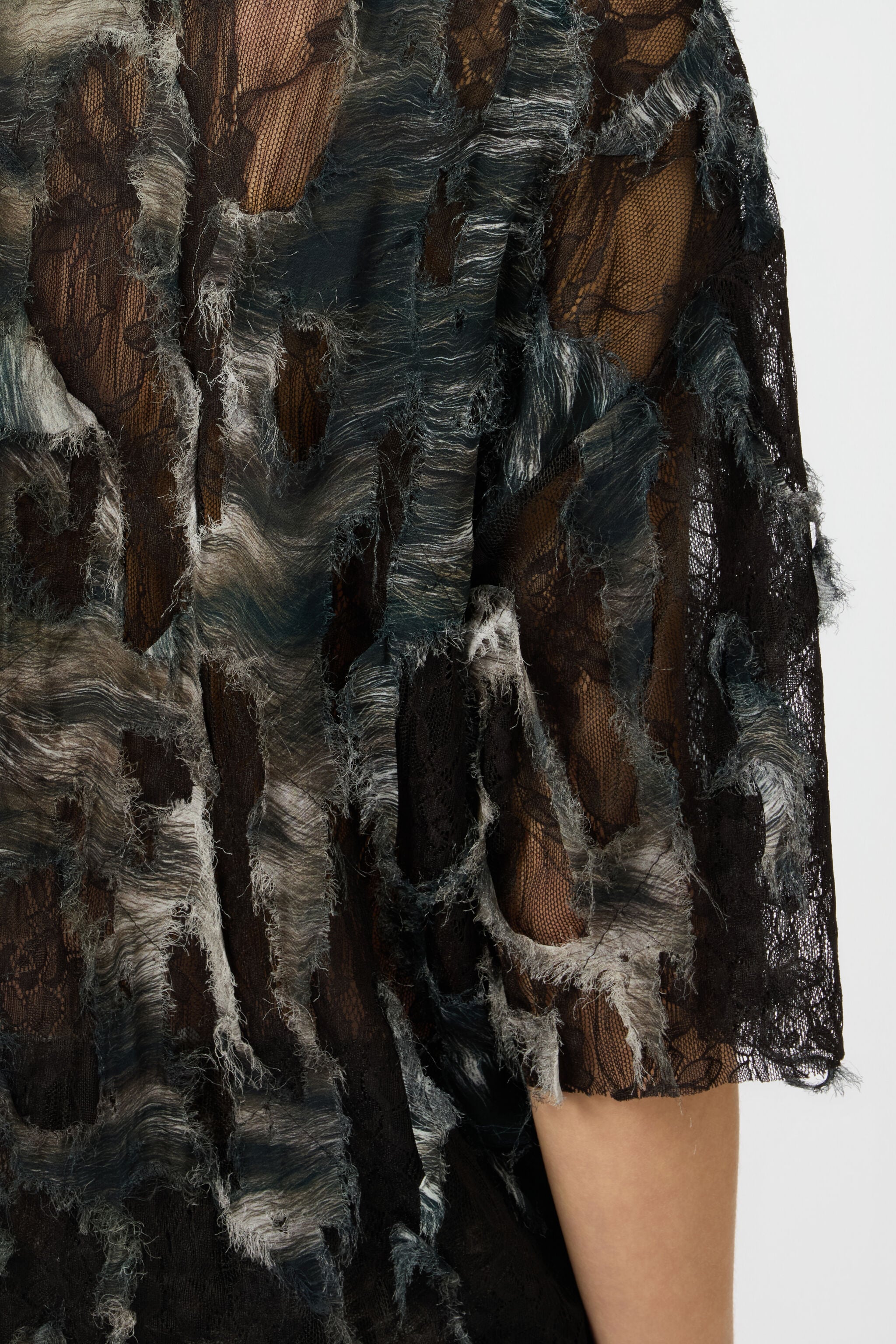 RC T-Shirt con stampa Fur su pizzo effetto destroyed RC T-Shirt con stampa Fur su pizzo effetto destroyed BLACK/BEIGE XWT644-7HT79