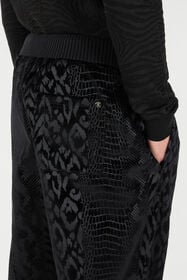 RC Pants With Animal Motifs Black URT25Y-CJ007