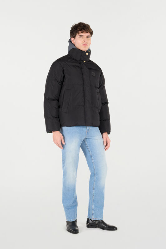 JC High-Neck Puffer Jacket With JC Monogram JC High-Neck Puffer Jacket With JC Monogram Black TFT158-TF225