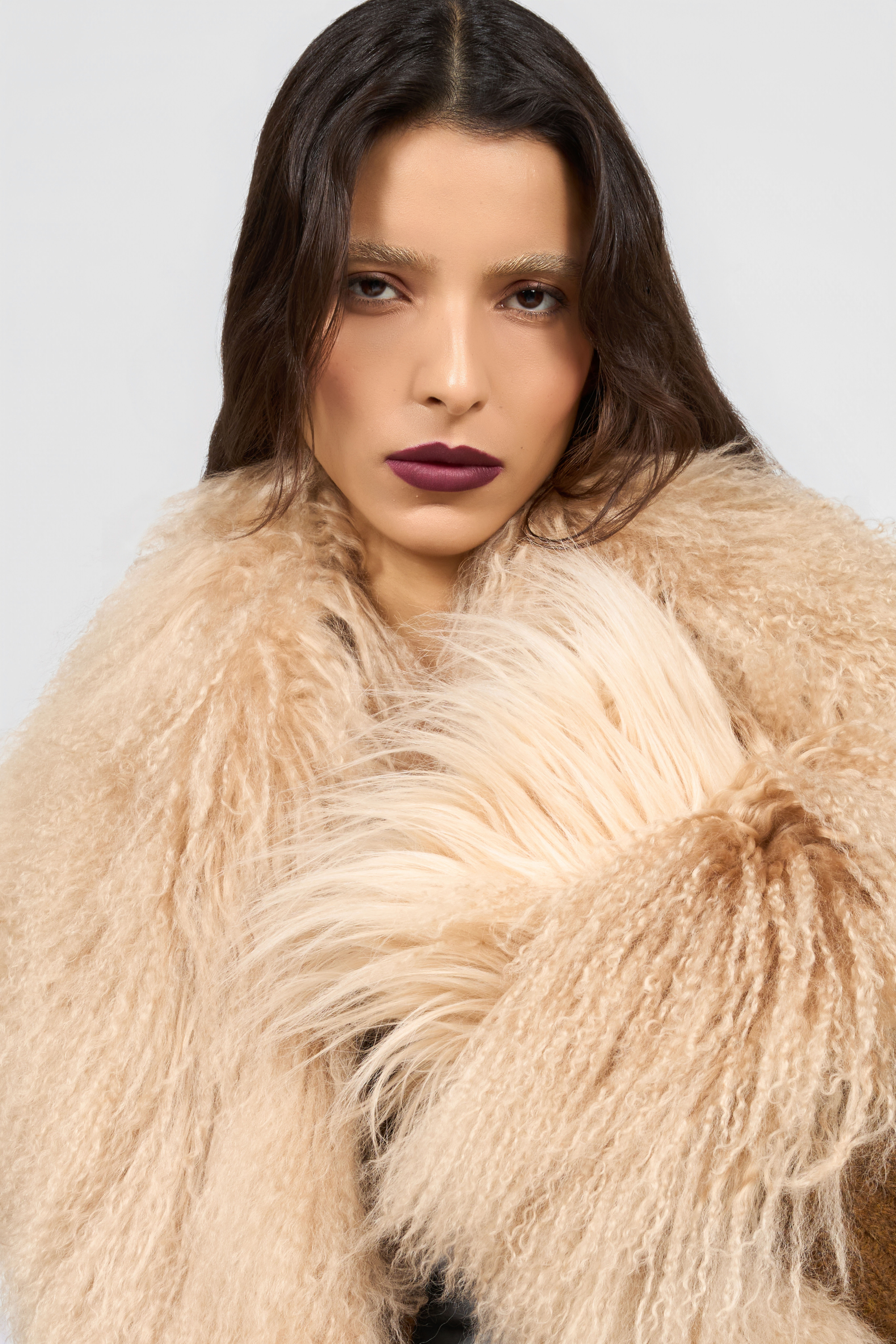 RC Rippstrickmantel Mit Faux-Fur RC Rippstrickmantel Mit Faux-Fur DARK BROWN XQM909-MQ031