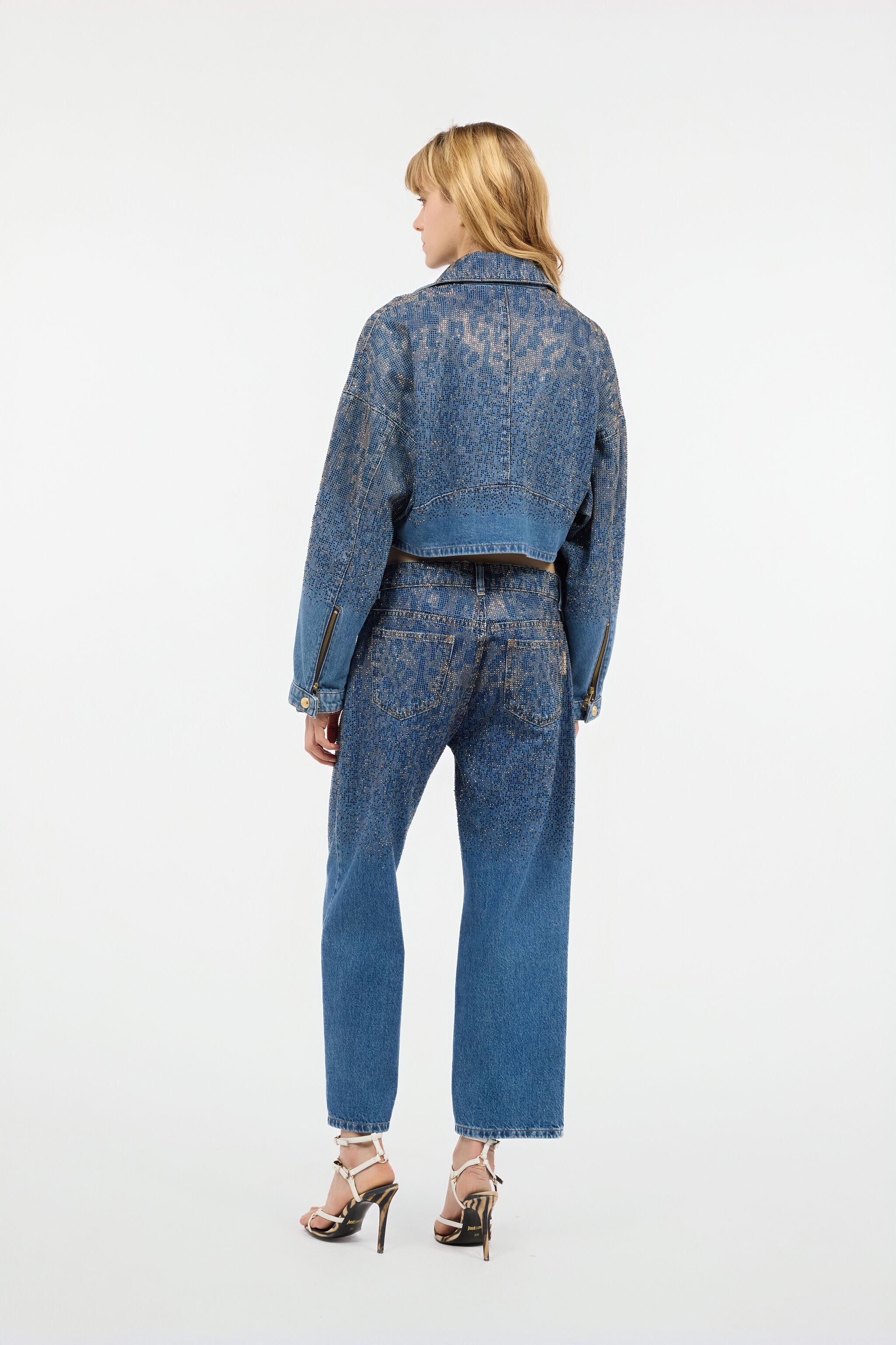 JC Cropped Denim Jacket With Rhinestones JC Cropped Denim Jacket With Rhinestones Light blue UFT195-UF261