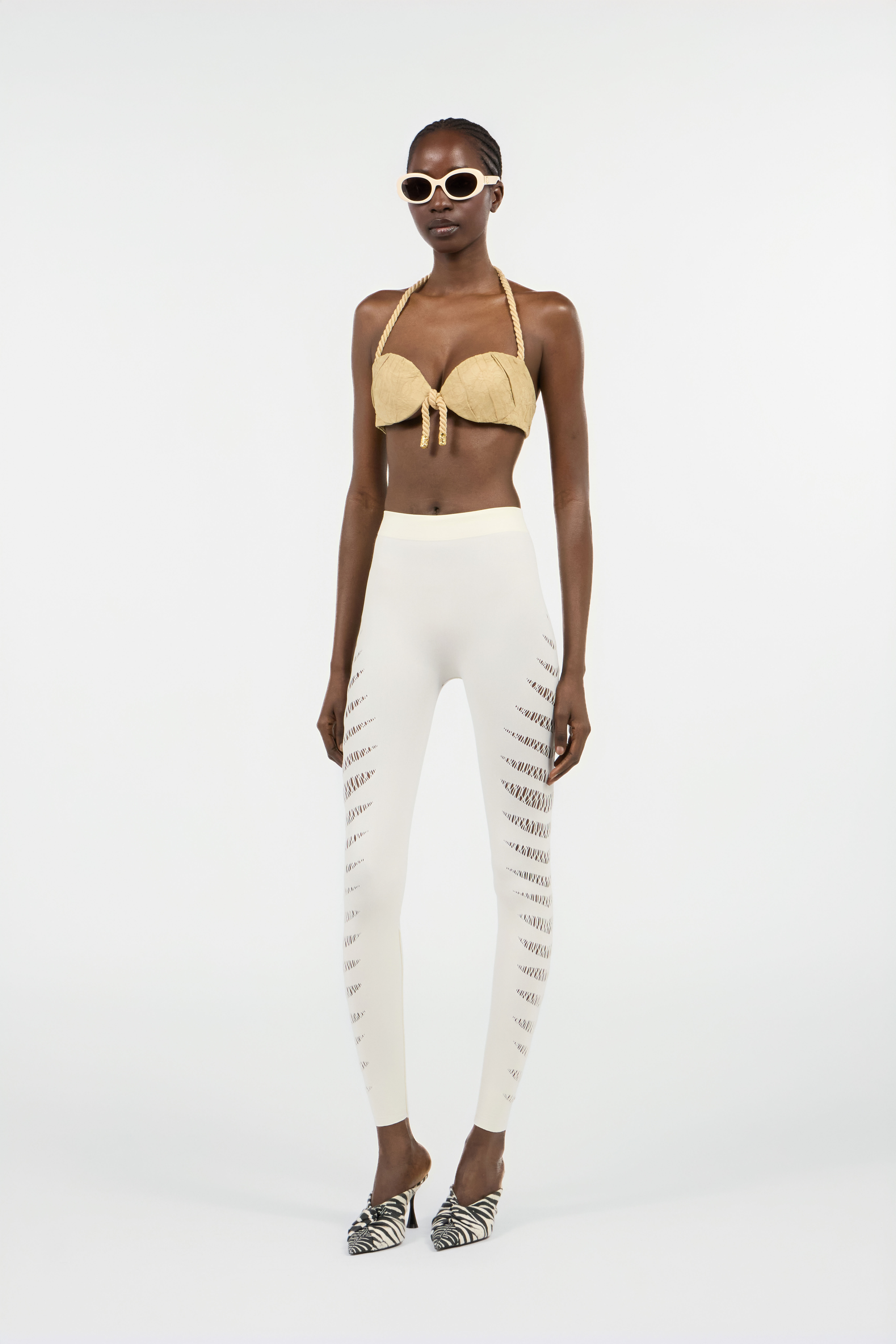 RC Top Bralette Arena con Detalle de Cuerda RC Top Bralette Arena con Detalle de Cuerda Marrón claro UWT602-FN026