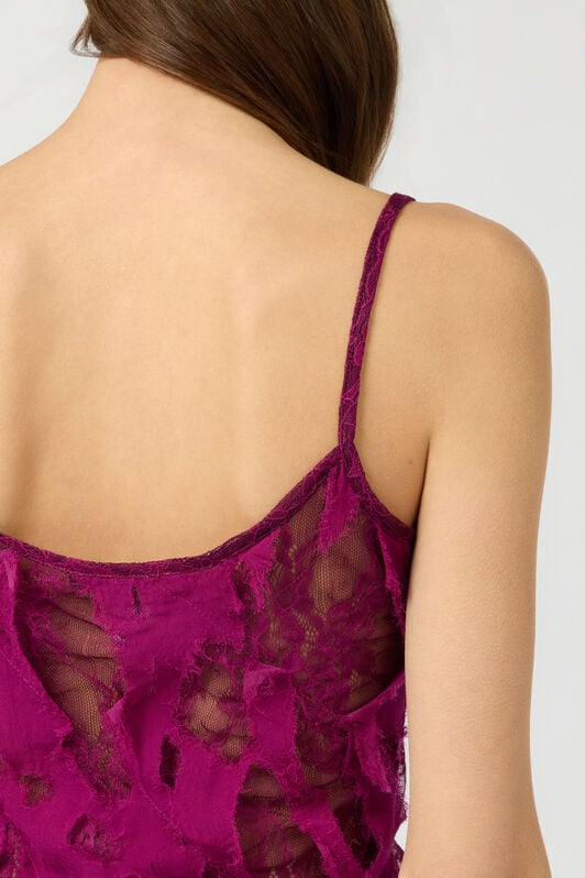 RC Top with Destroyed-Effect Lace RC Top with Destroyed-Effect Lace CYCLAMEN XWT605-GG010