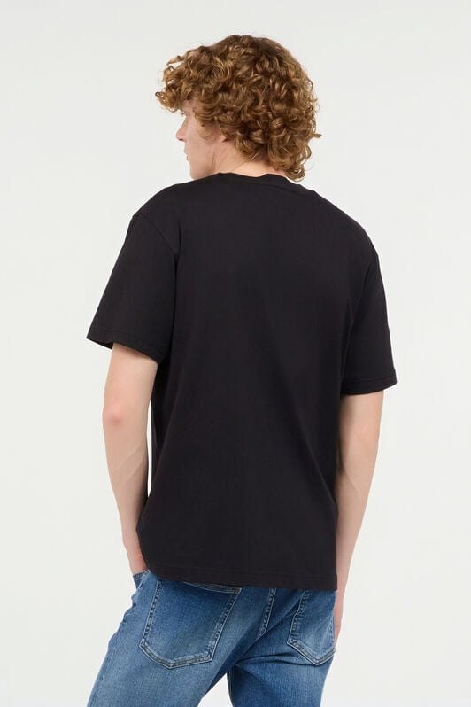 JC T-Shirt With Front Logo Print JC T-Shirt With Front Logo Print Black UFT067-UF087