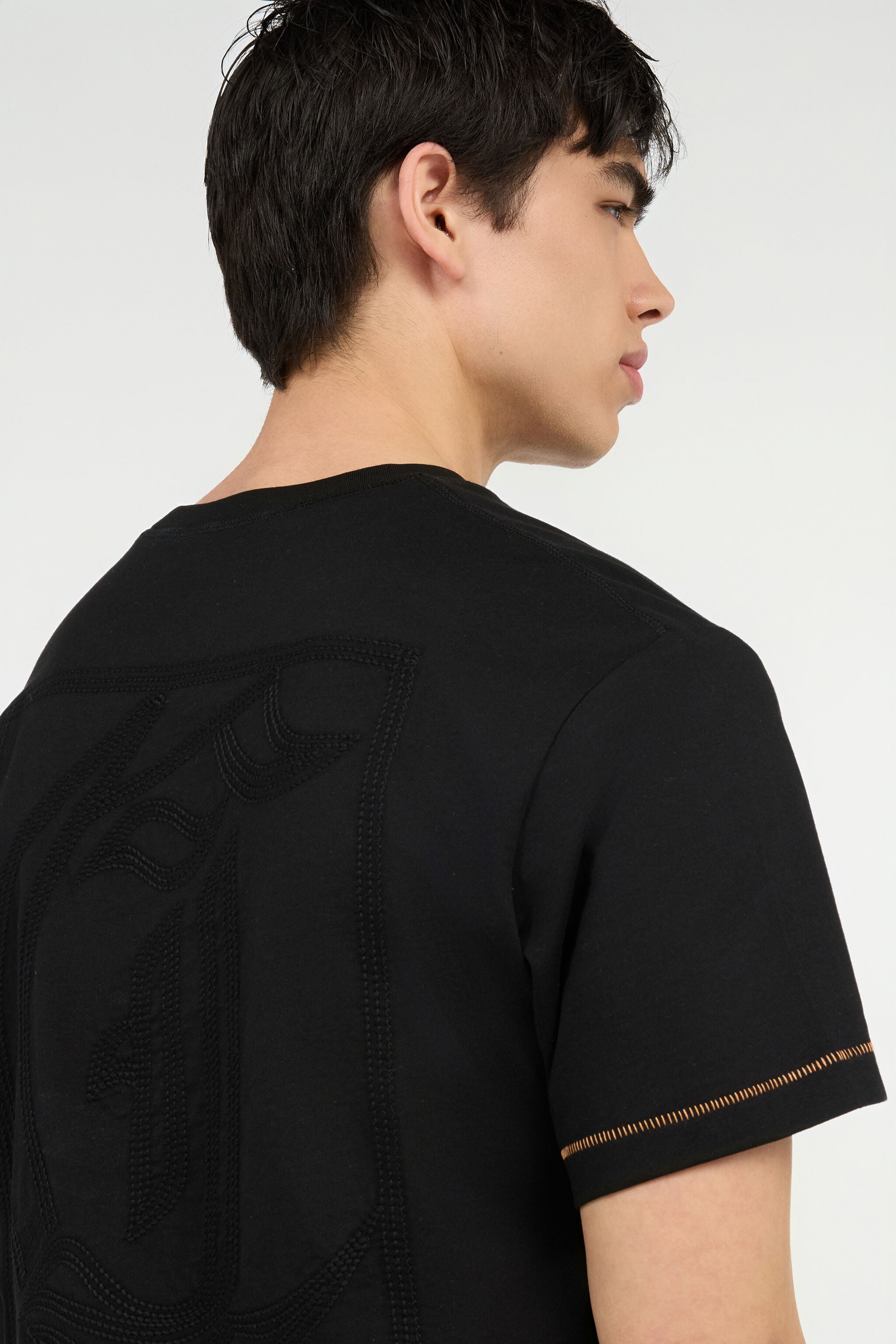 JC T-Shirt With JC Monogram And Contrasting Topstitching JC T-Shirt With JC Monogram And Contrasting Topstitching BLACK UFT037-UF057