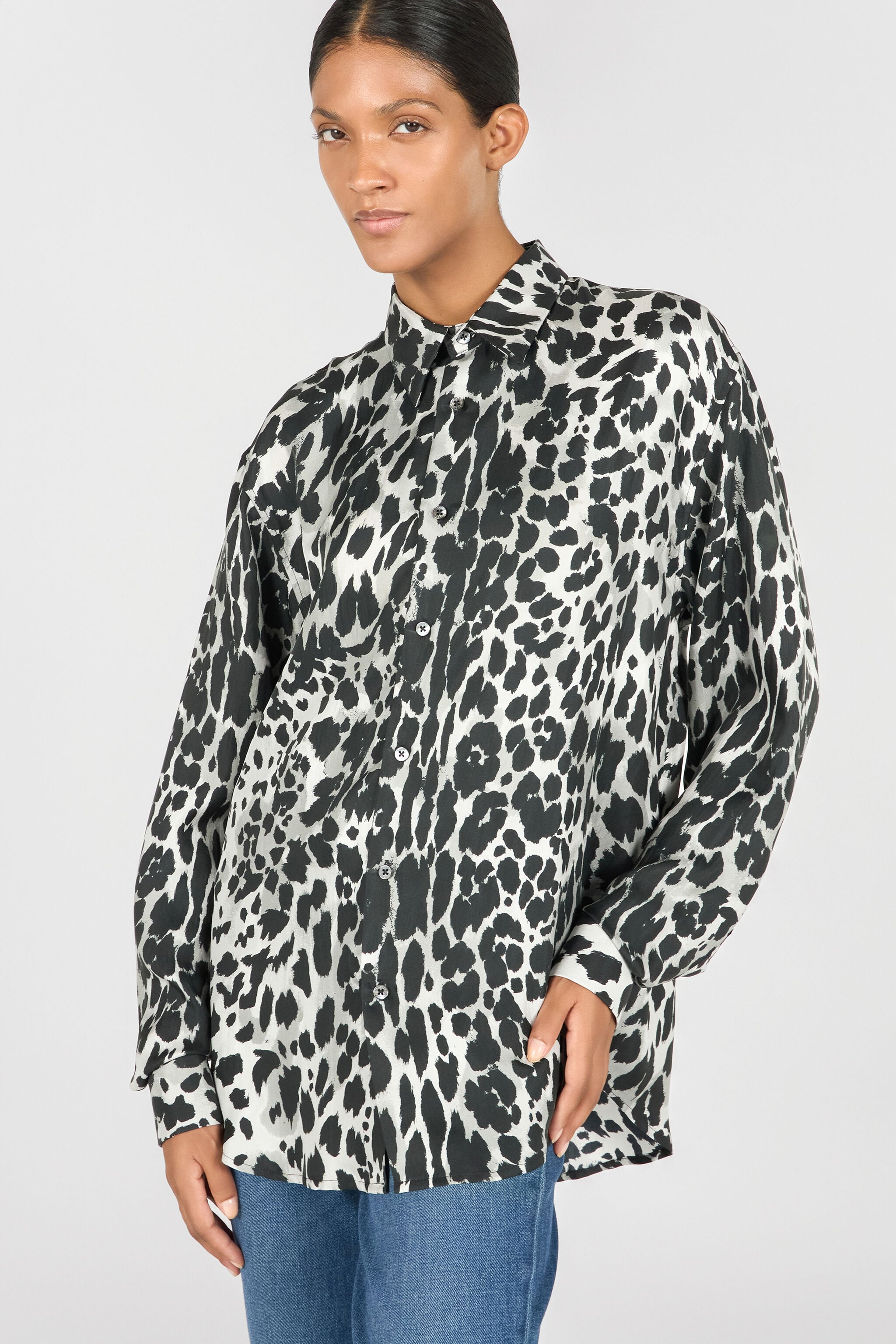 RC Jaguar Skin print shirt BLACK/WHITE OOT70A-2NO63