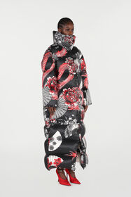 RC Down Jacket With All-Over Print And Removable Lower Insert Black/Red VQT801-3FP75
