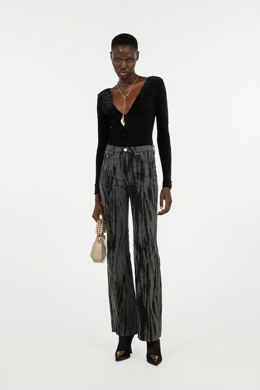 RC Black Denim Jeans With A Streak Effect RC Black Denim Jeans With A Streak Effect Black VWJ221-DE013