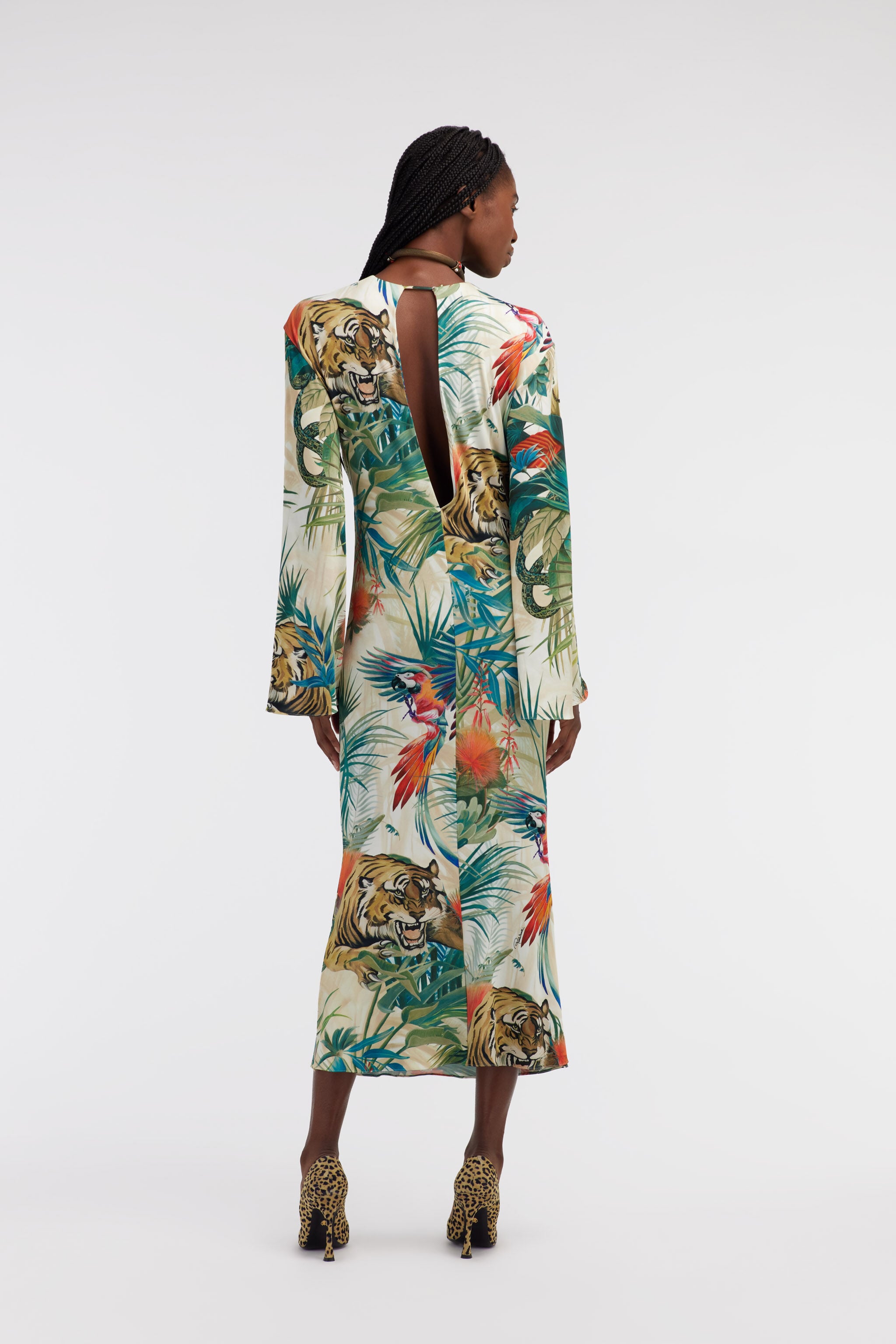 RC Vestido Midi Estampado Jungle Con Nudo En La Cintura RC Vestido Midi Estampado Jungle Con Nudo En La Cintura Verde SKT123-JRI88