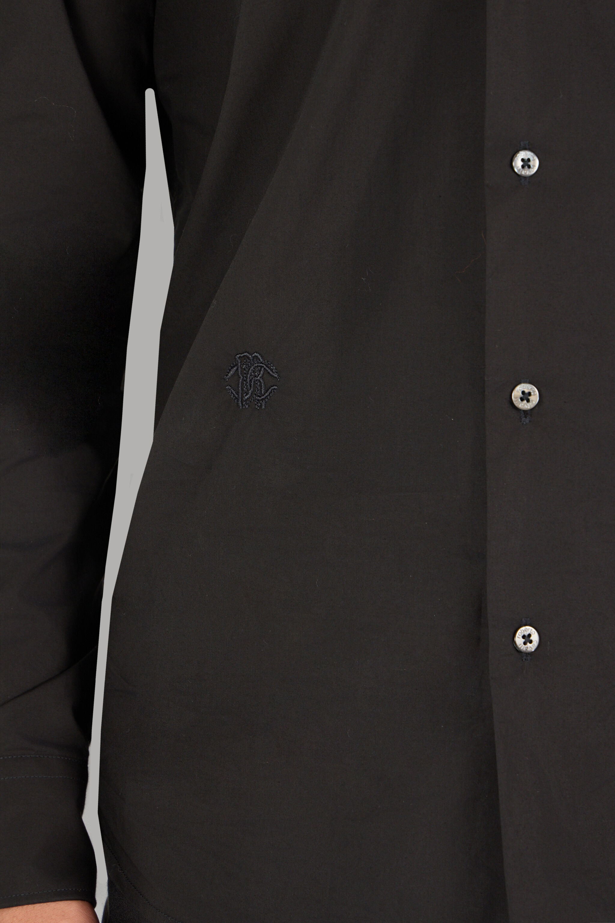 RC Camisa Con Monograma RC Negro SRT700-CH026