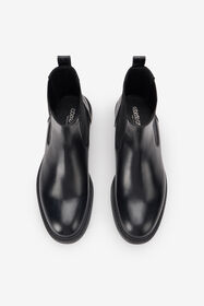 RC Black Chelsea Boots With Pull Tabs BLACK TOS00A-PZC15