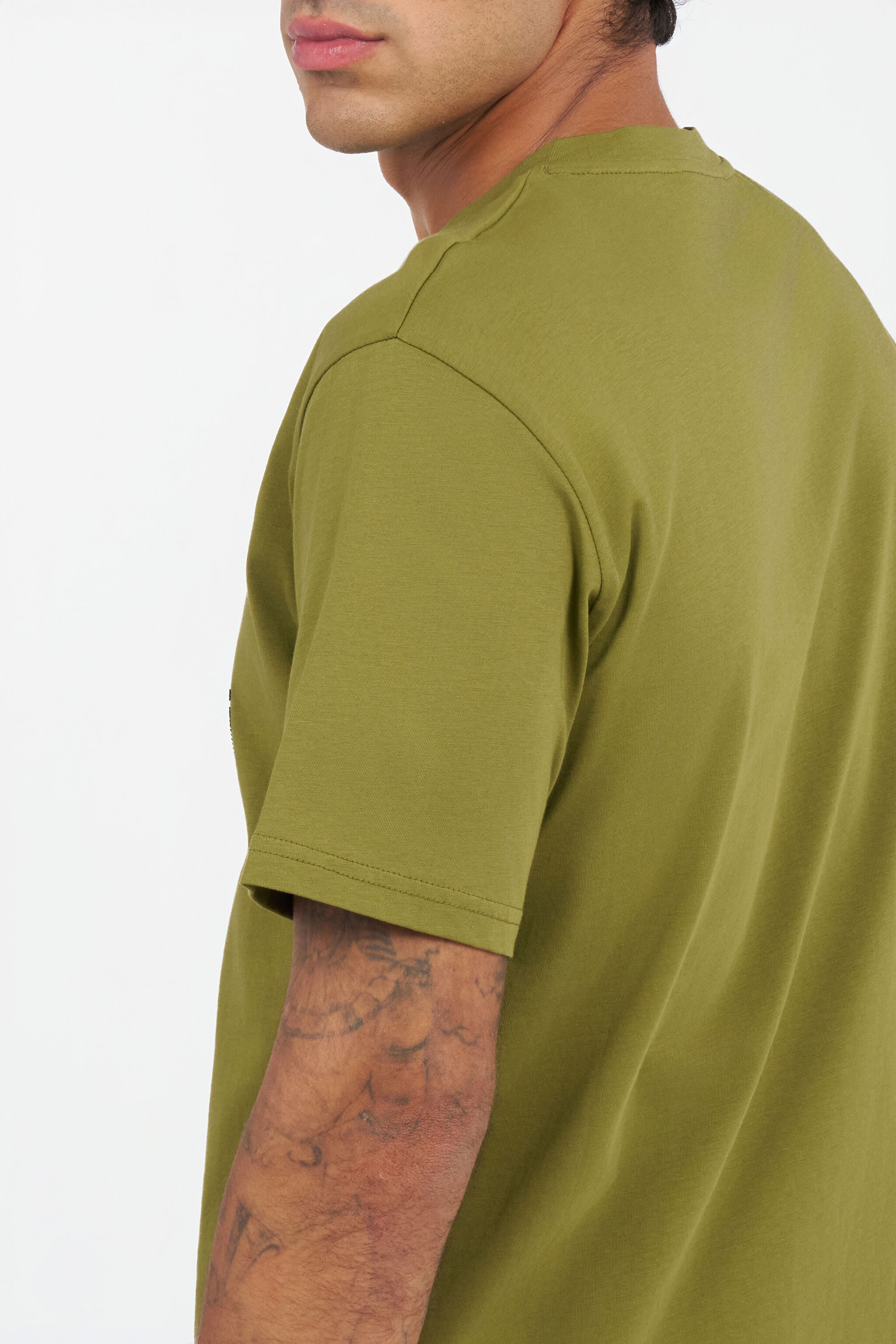RC Grünes T-Shirt mit Monogram RC RC Grünes T-Shirt mit Monogram RC GREEN OLIVE QOT60D-JD060