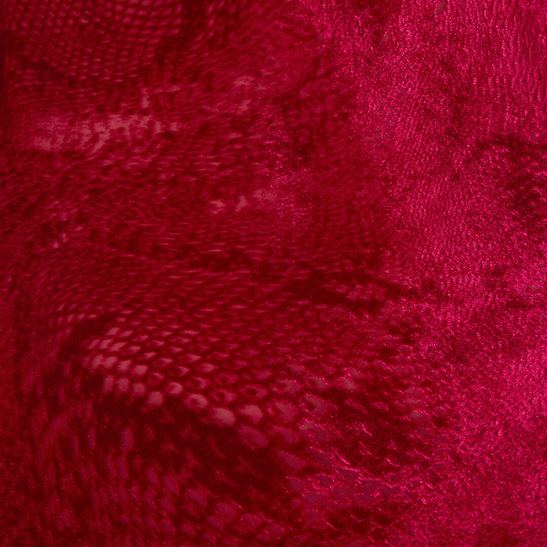 RC Sweater With Rose And Python Pattern RC Sweater With Rose And Python Pattern Red UKT603-VNN53