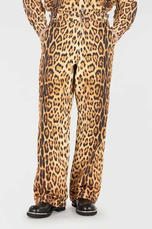 RC Jeans With All-Over Leopard Skin Print RC Jeans With All-Over Leopard Skin Print Brown VRJ232-4NP73