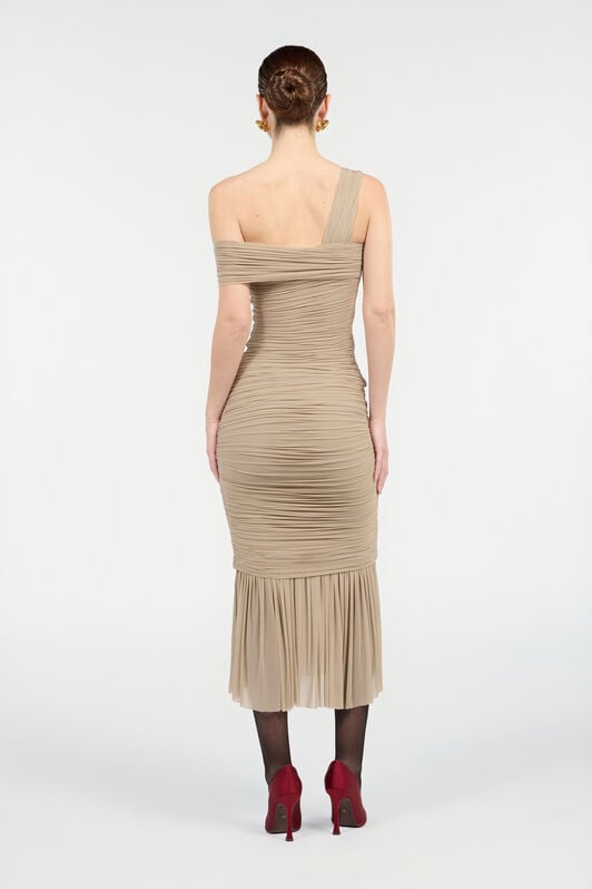 RC Robe Midi Nude Avec Fronces RC Robe Midi Nude Avec Fronces NUDE VWT123-JJ029