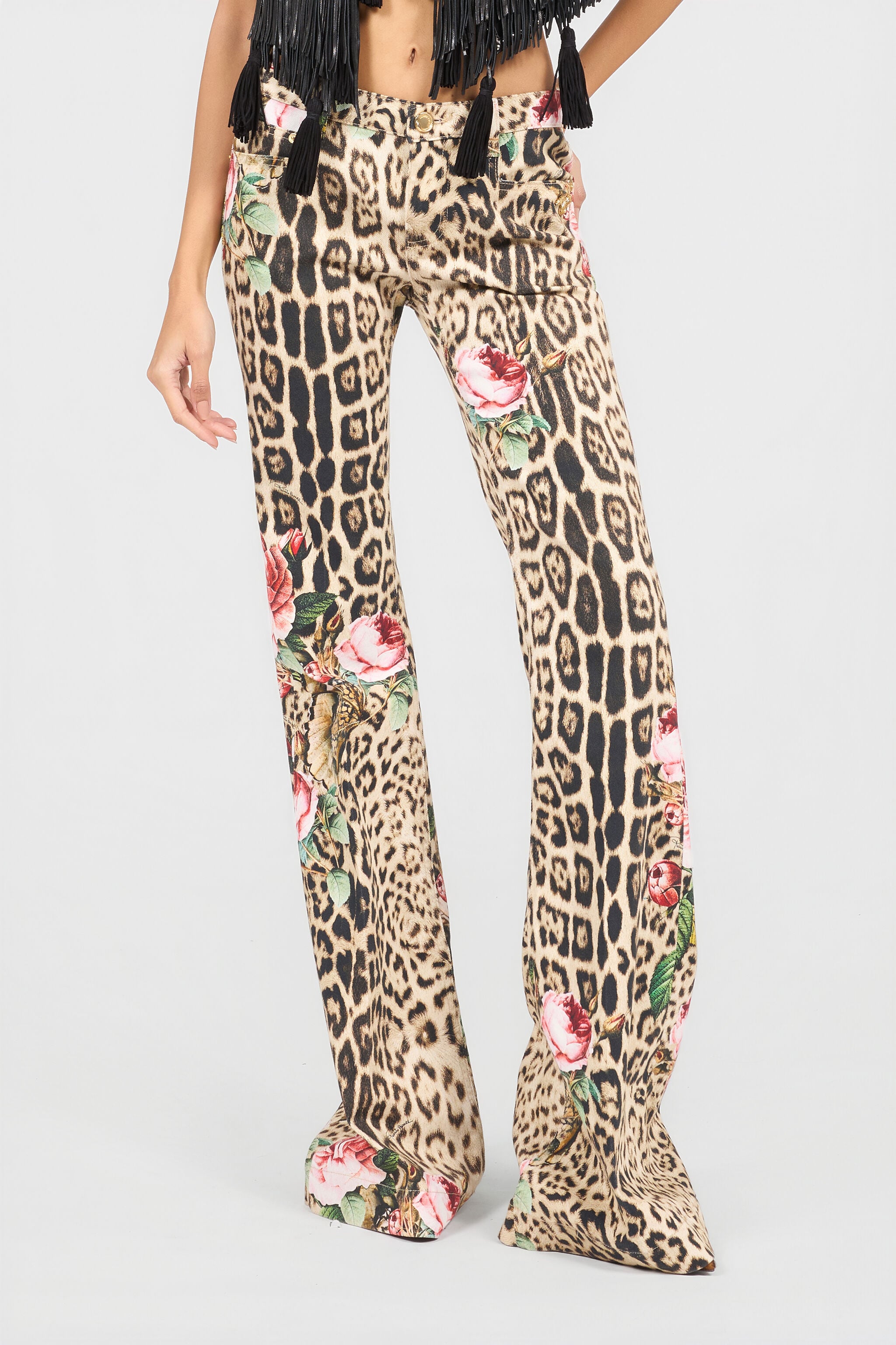 Jaguar Roses Print Flared Jeans in NATURAL for Women | Roberto
