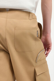 JC Pantalones Cortos Cargo Con Cinturón Marrón UFT012-UF032