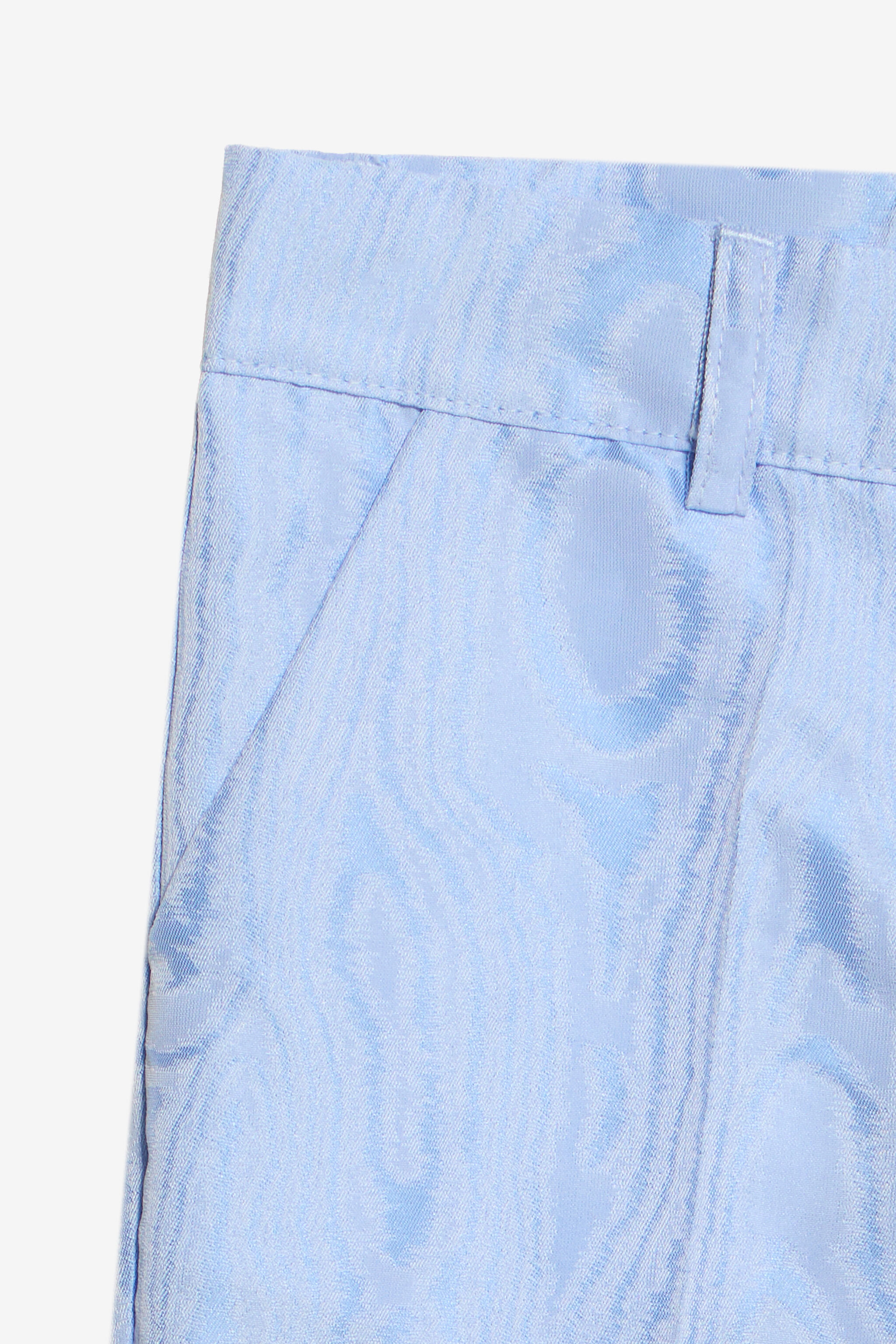 JU Light Blue Bermuda Shorts JU Light Blue Bermuda Shorts LIGHT BLUE WJT234-DJJ02