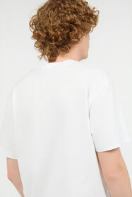 JC Camiseta Estampado Frontal Con Logotipo Blanco UFT065-UF085