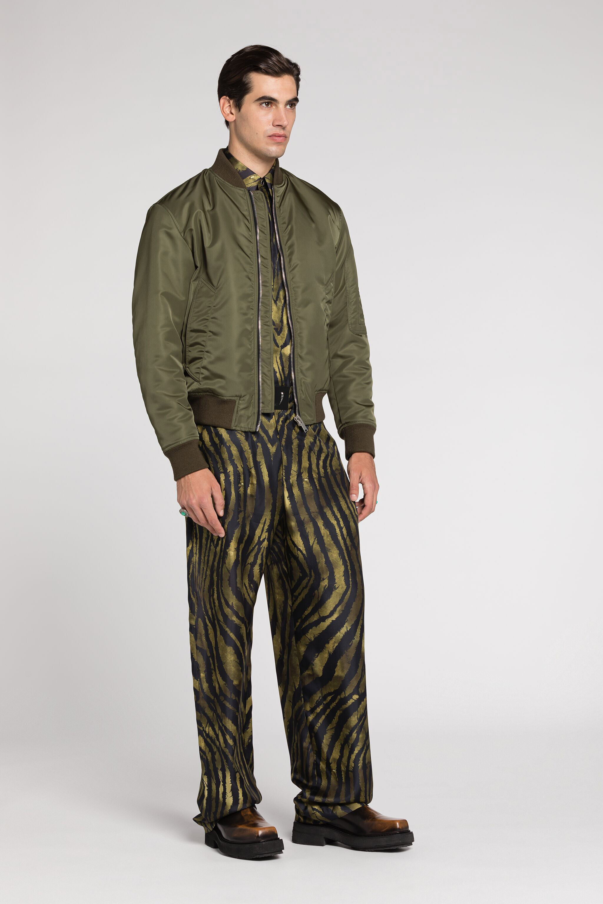 RC Logo-Embroidered Bomber Jacket RC Logo-Embroidered Bomber Jacket GREEN RRT403-SB084
