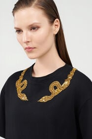 RC Black T-Shirt with Snake Embroidery BLACK WKR64C-JD084