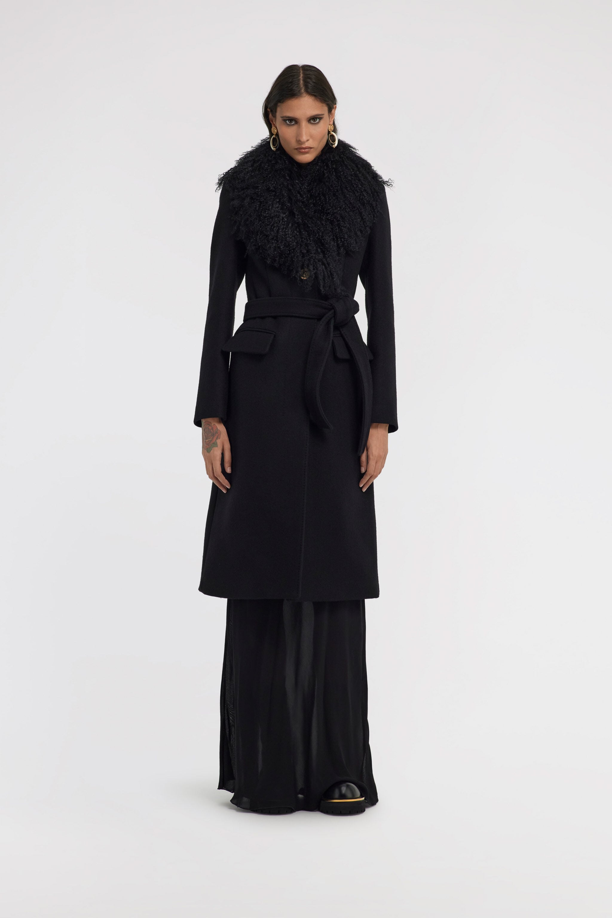 RC Black Virgin Wool Coat With Fur Collar RC Black Virgin Wool Coat With Fur Collar Black TKQ521-GA061
