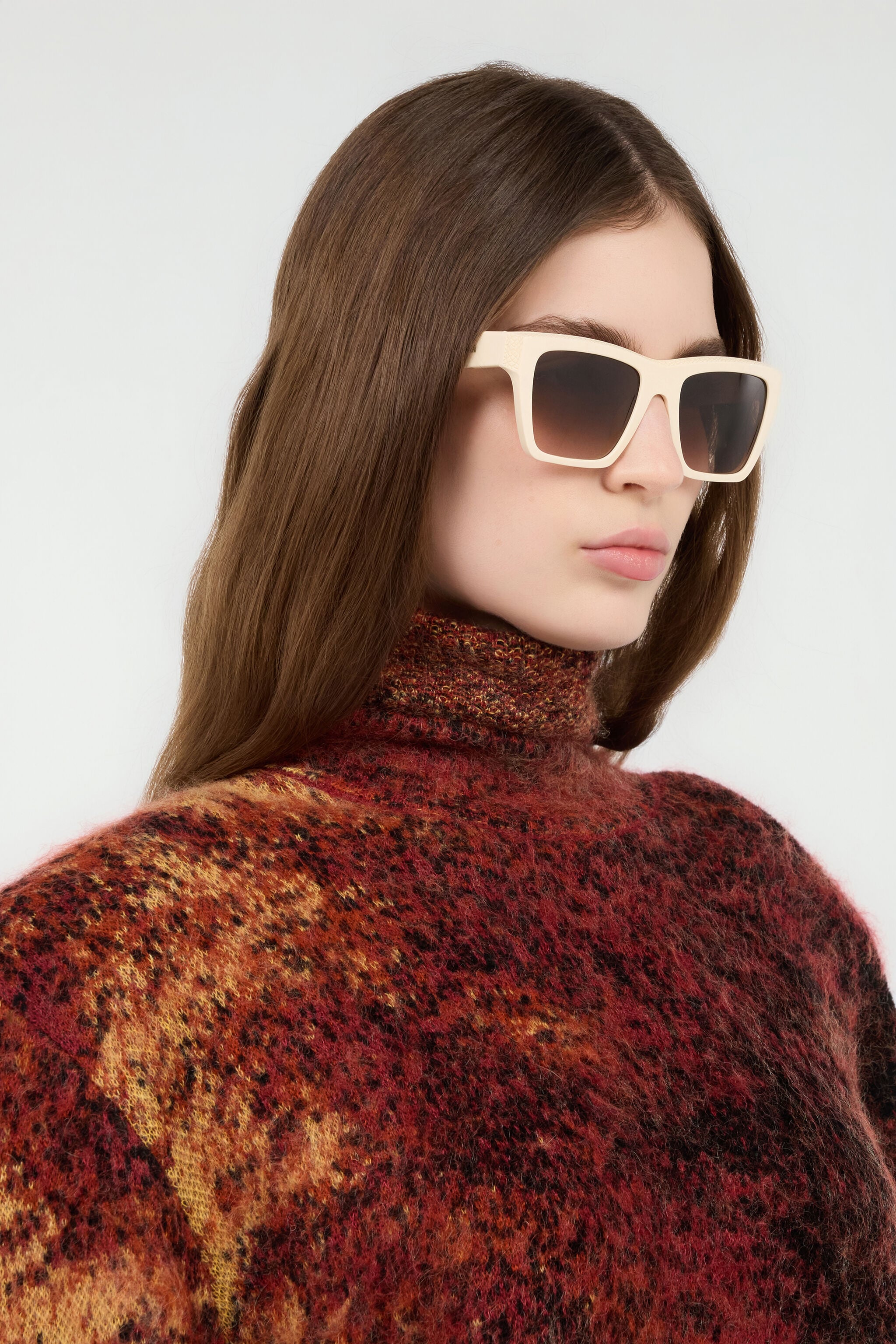 RC Rectangular front shape sunglasses RC Rectangular front shape sunglasses SHINY FULL CREAM VALD08-ID246