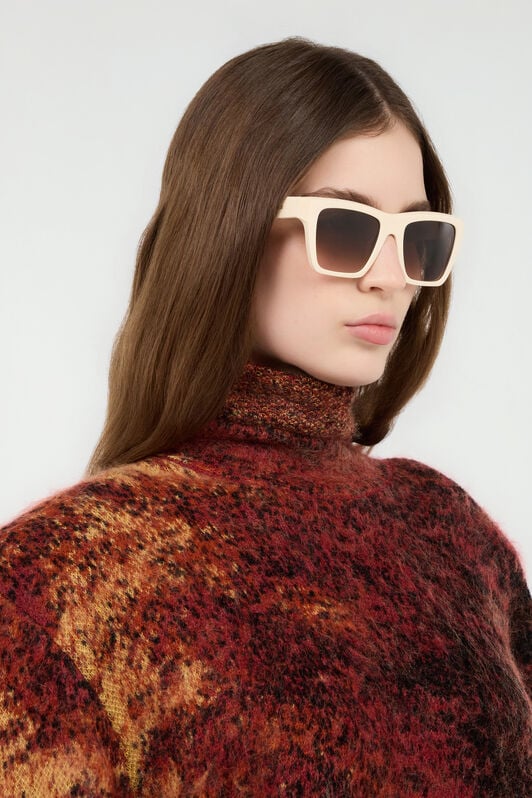 RC Rectangular front shape sunglasses RC Rectangular front shape sunglasses SHINY FULL CREAM VALD08-ID246