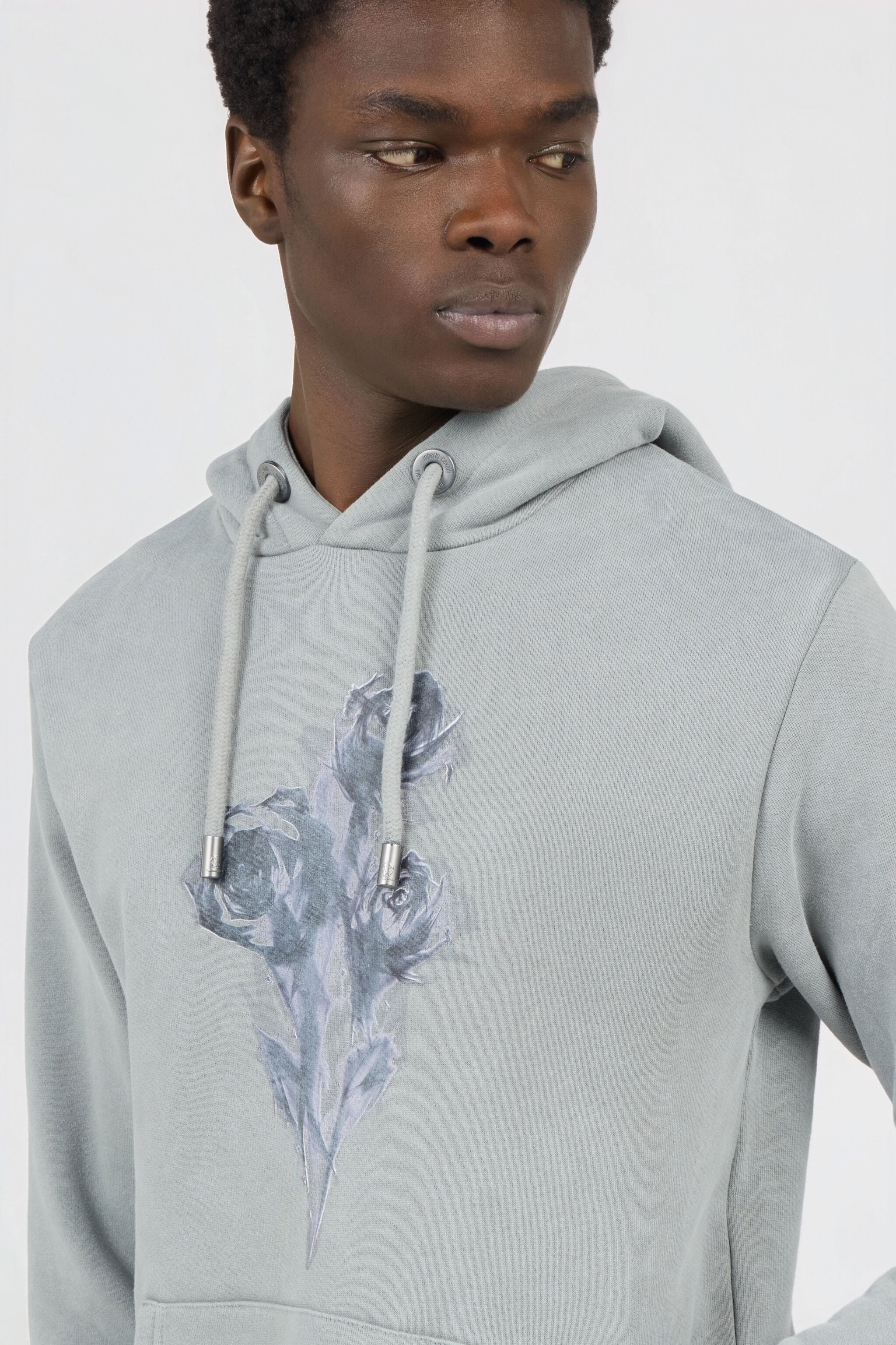 RC Sudadera Gris con Rosas Estampadas RC Sudadera Gris con Rosas Estampadas GREY SOT66C-CF008