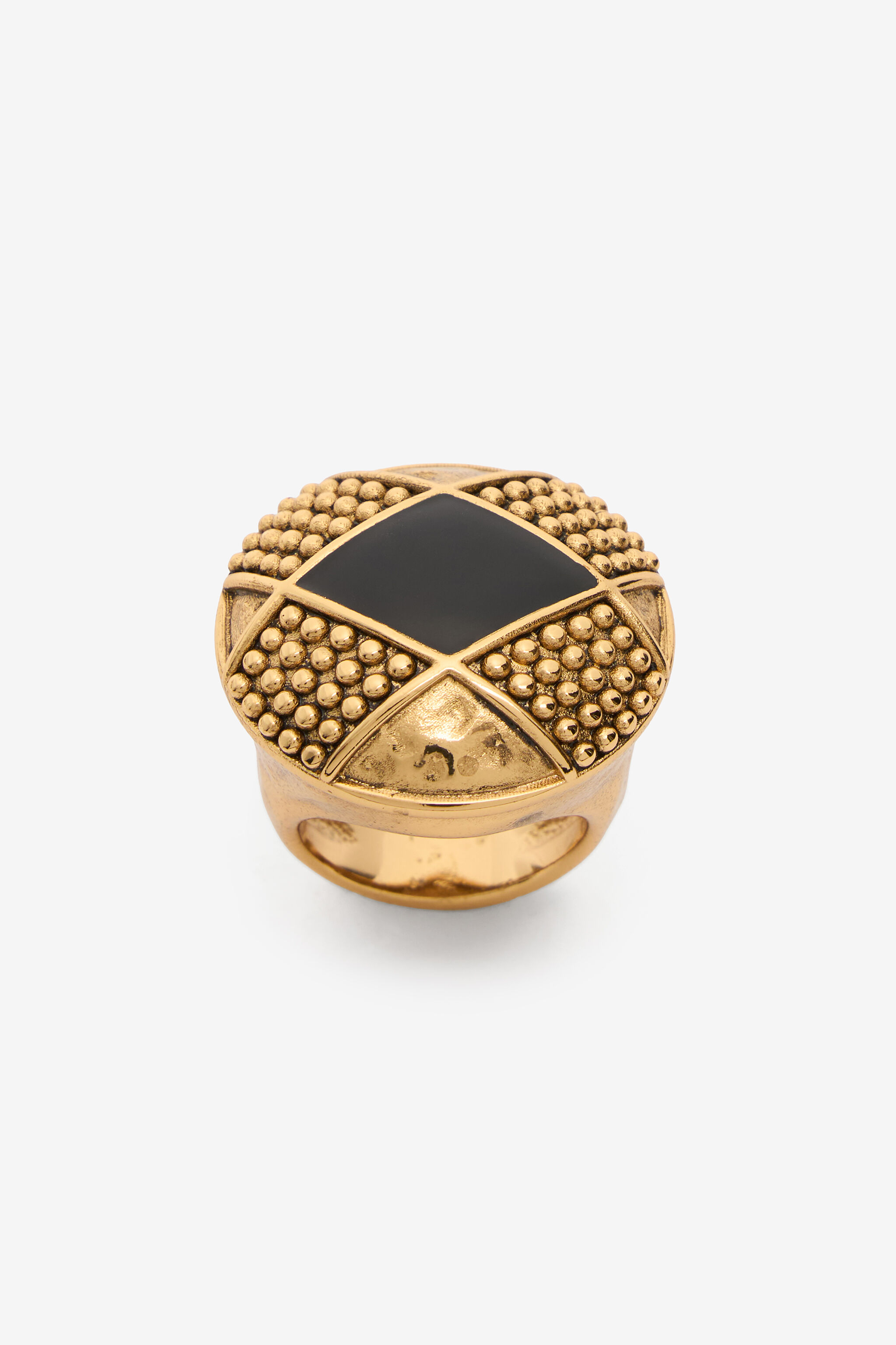 RC Antiqued Gold and Black Cocktail Ring with Rhombus Detail RC Antiqued Gold and Black Cocktail Ring with Rhombus Detail OLD GOLD/BLACK WWG016-AM061