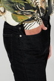RC Straight-fit Jeans Black TRJ200-FN201