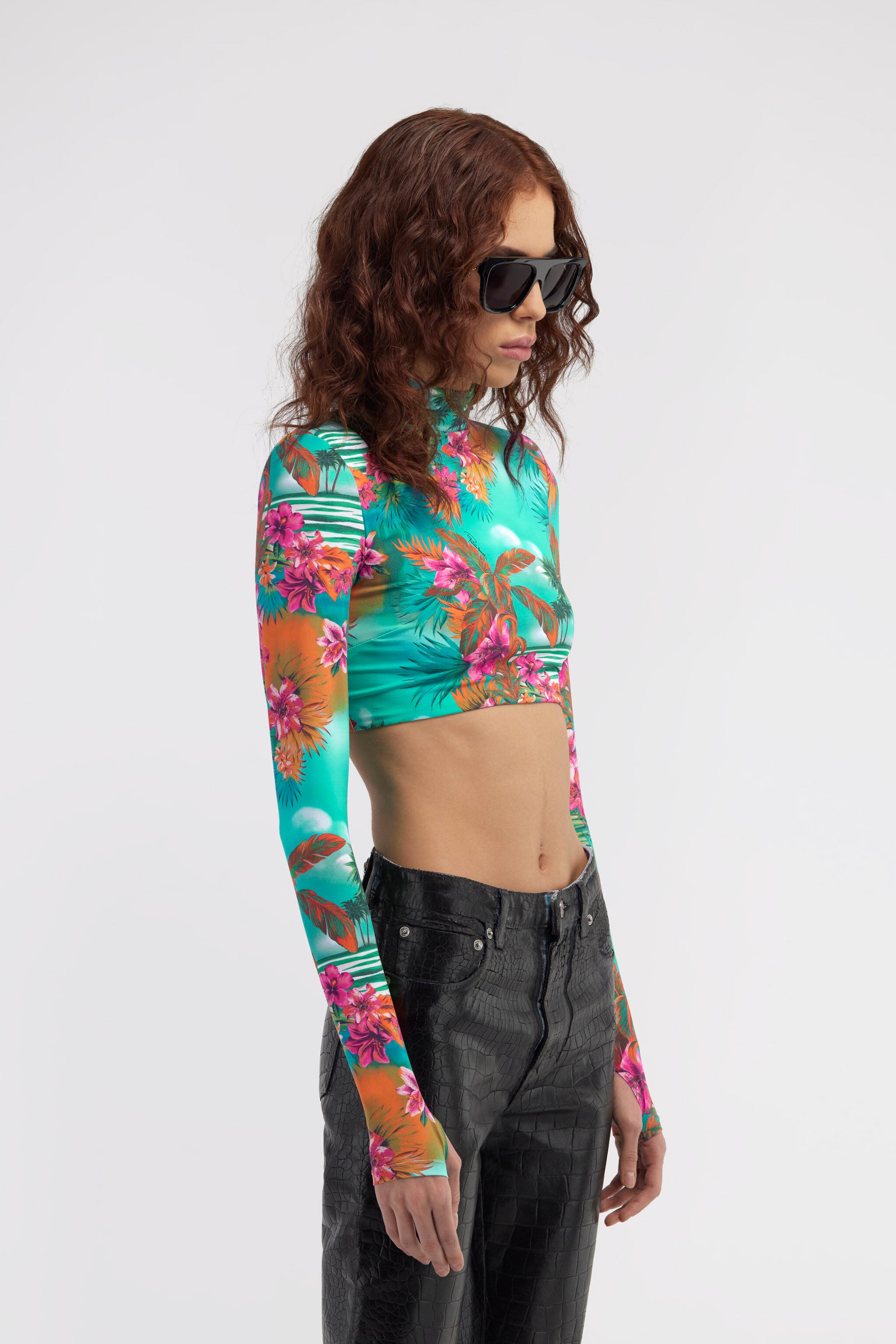 RC Hawaii Print Crop Top RC Hawaii Print Crop Top Light blue SKT601-LNI84